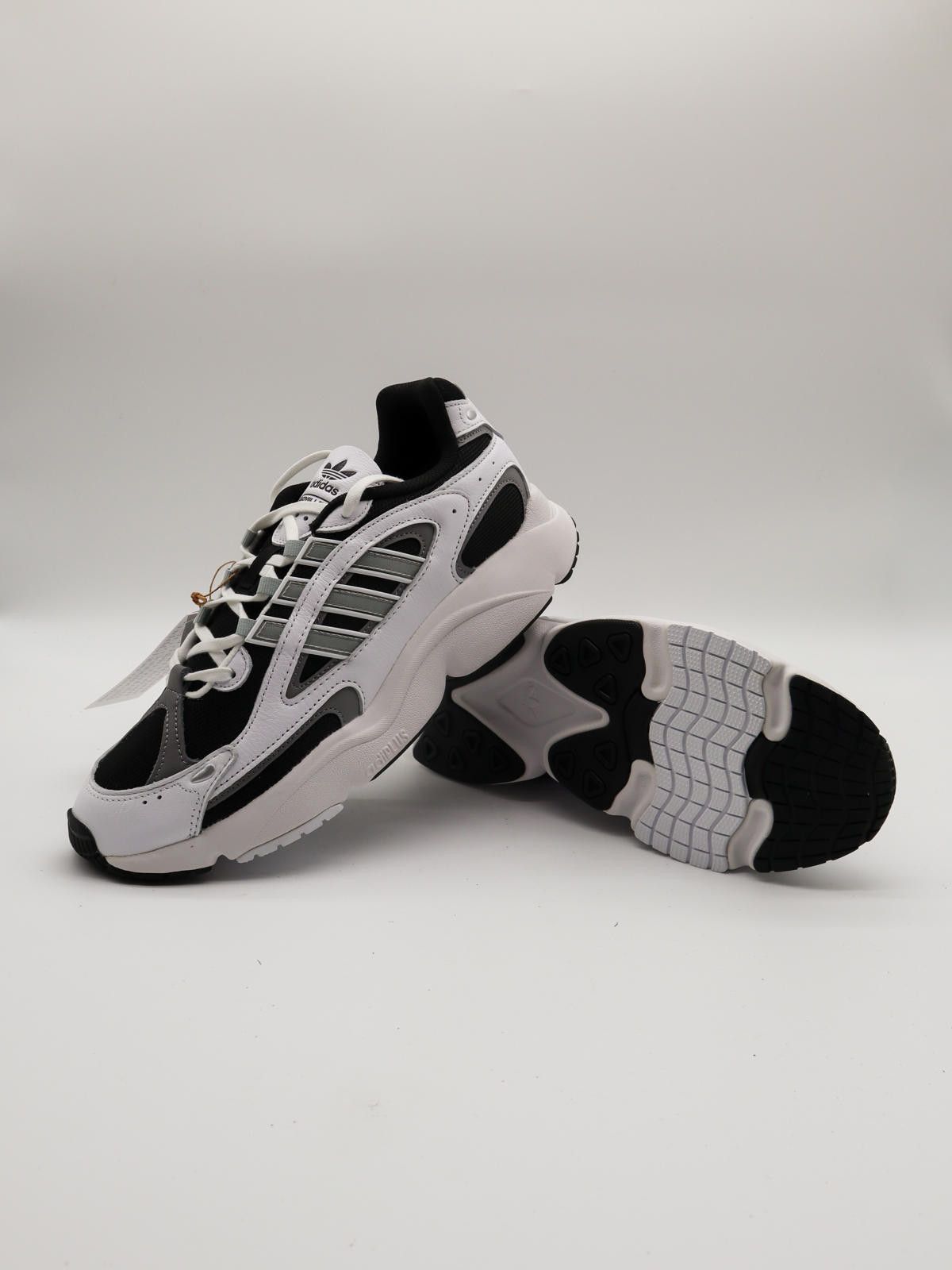 Adidas adidas Originals Ozmillen - ID5704 – Size UK 10.5 Size US 11.5 / EU 44-45 - 2 Thumbnail
