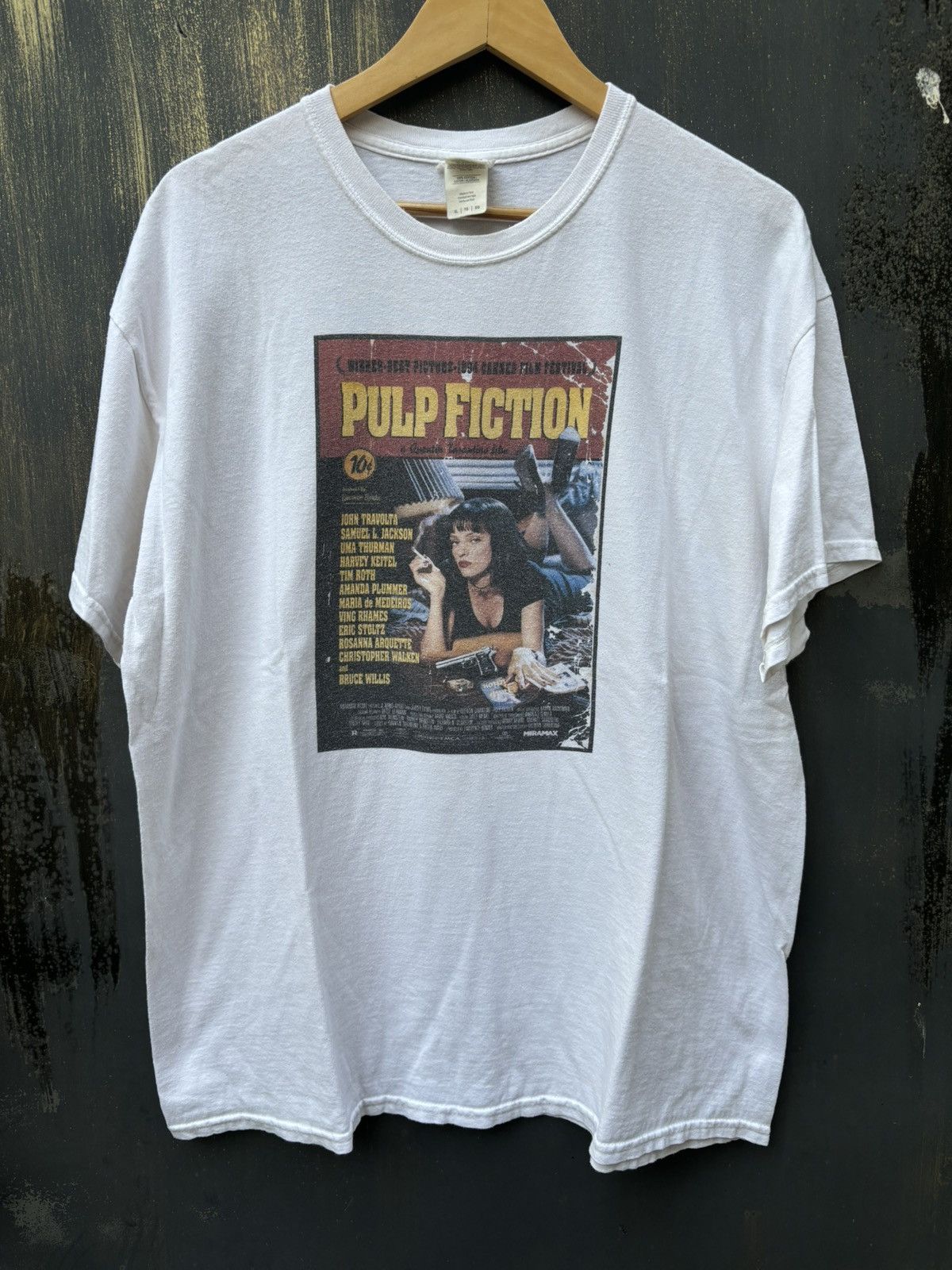 Vintage RARE! Vintage 90’s Movie Pulp Fiction Poster Tee Size US XL / EU 56 / 4 - 2 Thumbnail