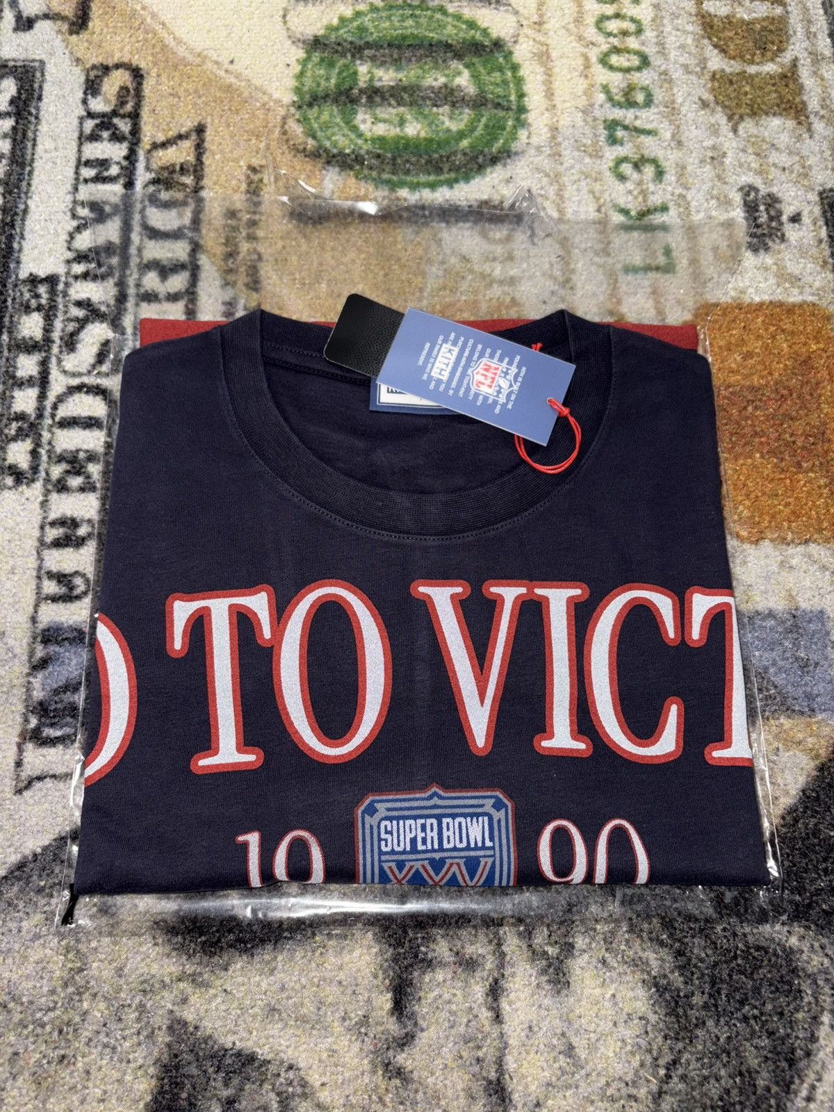 Kith × NFL Kith x NFL Giants Victory Vintage Tee Size US M / EU 48-50 / 2 - 3 Thumbnail