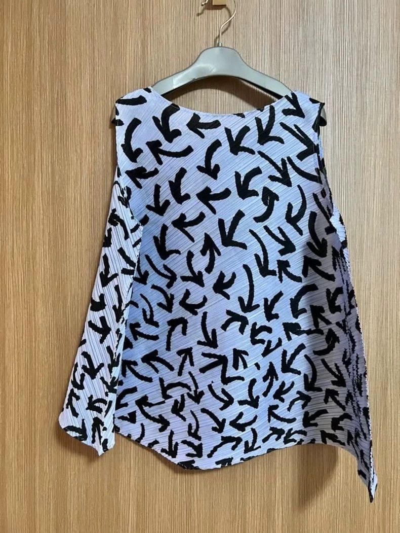 Issey Miyake issey miyake size:3 Patterned vest 2505-Nextarrow Size XXS / US 00 / IT 34 - 2 Thumbnail