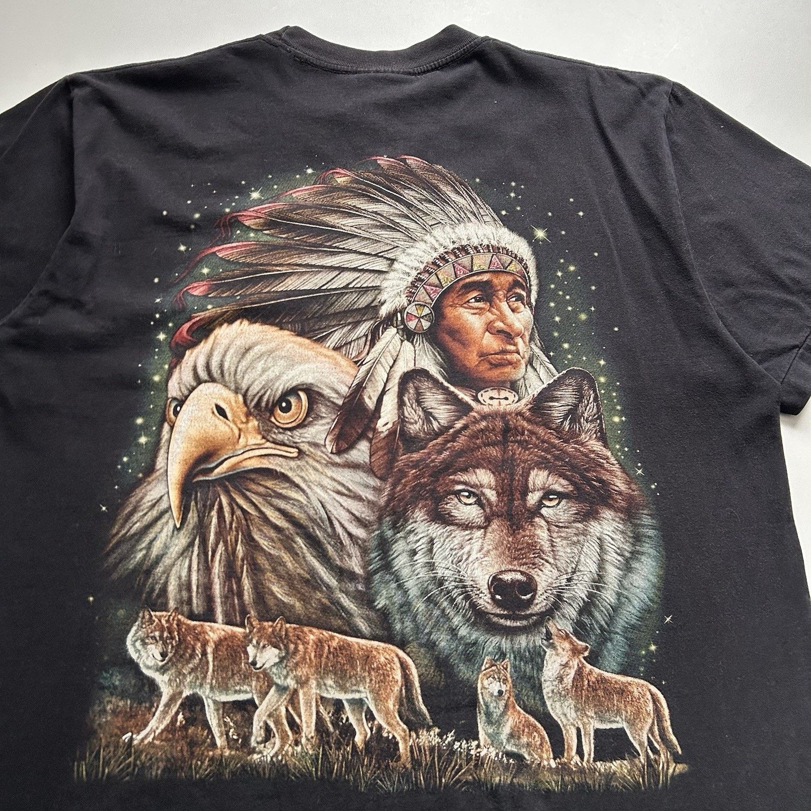 Vintage Vintage Eagle Wolf Native American T Shirt XL 90s Animal Art Size US XL / EU 56 / 4 - 4 Thumbnail