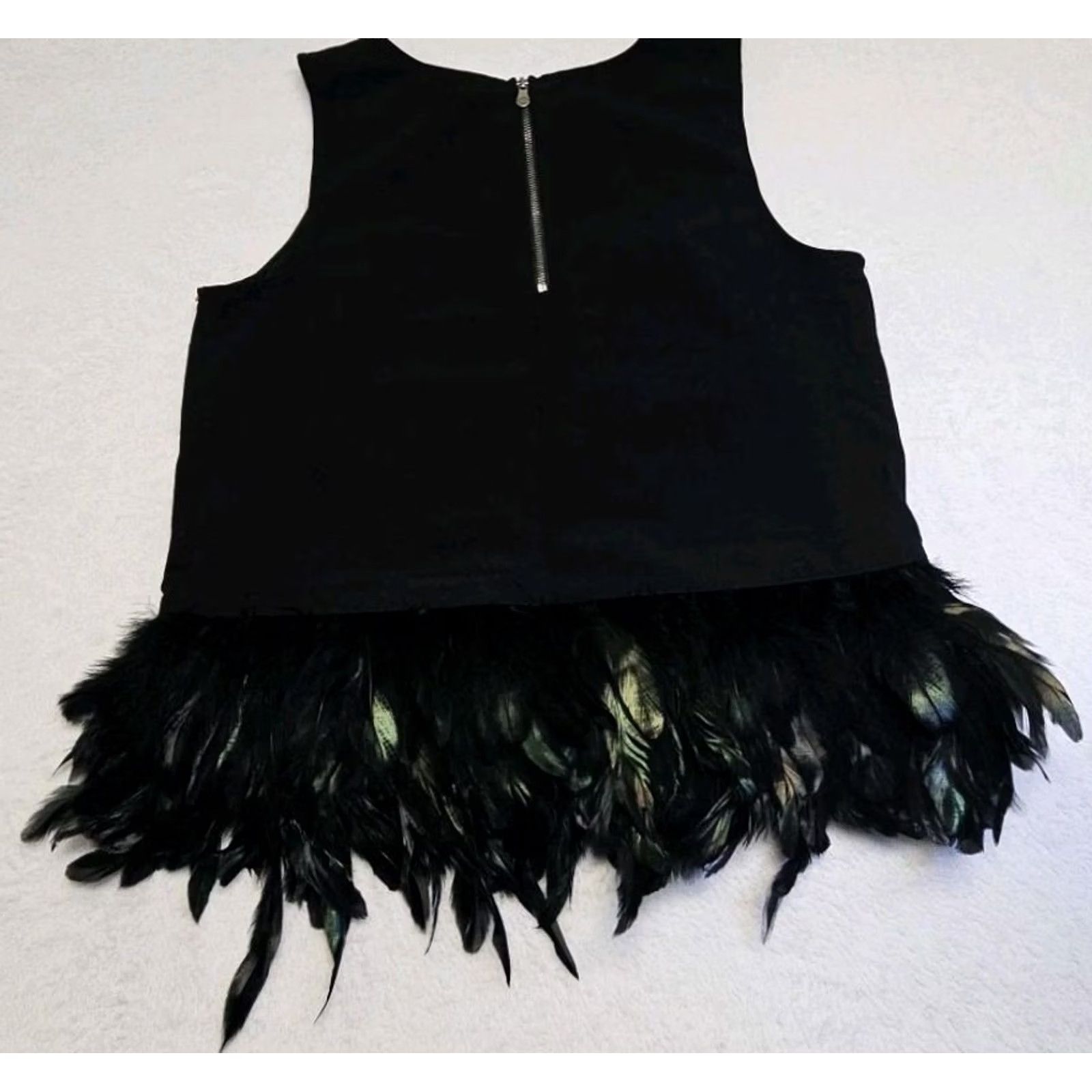 Nicole Miller Nicole Miller Feather Hem Top Womens S Black Sleeveless Party Blouse Size S / US 4 / IT 40 - 6 Thumbnail