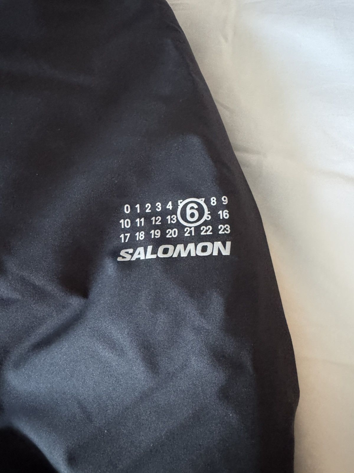 Maison Margiela × Salomon MM6 x Salomon technical jacket-Black Size US M / EU 48-50 / 2 - 3 Thumbnail