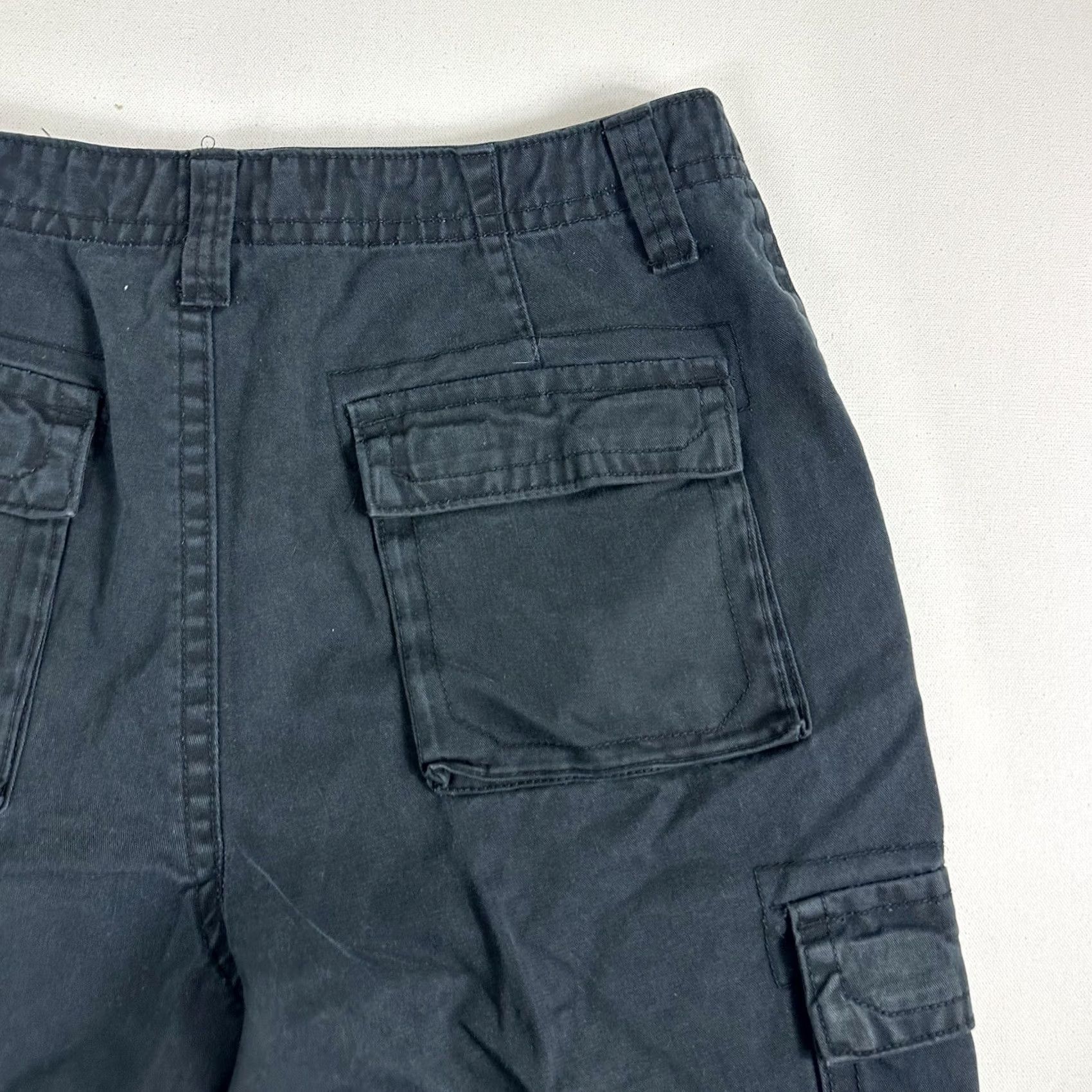 Southpole VINTAGE Southpole Cargo Shorts Mens 36 Black Baggy Hip Hop Grungy Skate Jeans Cotton Canvas 90s Casual Mens Size US 36 / EU 52 - 5 Thumbnail