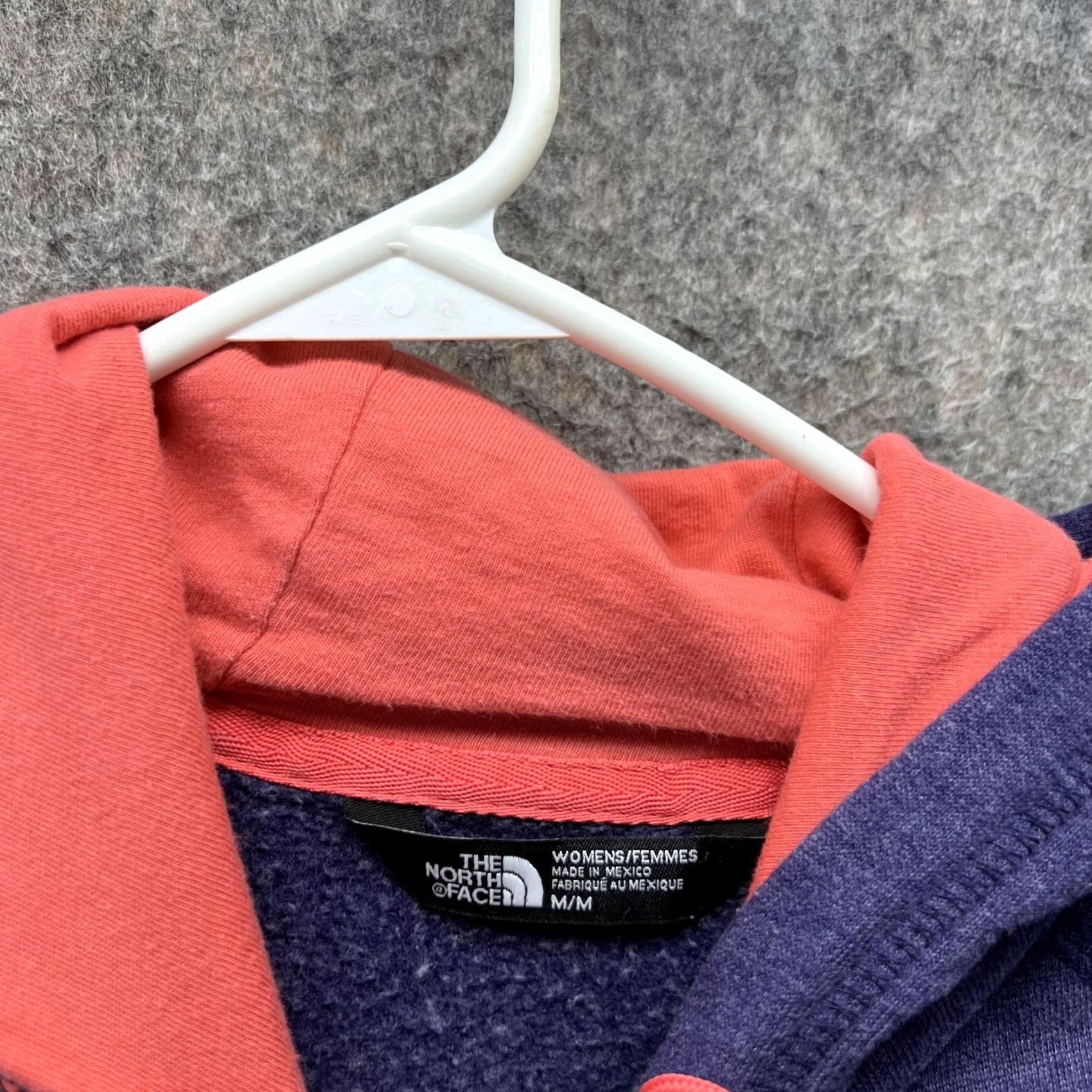 The North Face The North Face Sweater Women Medium Blue Hooded Pullover Size M / US 6-8 / IT 42-44 - 7 Thumbnail