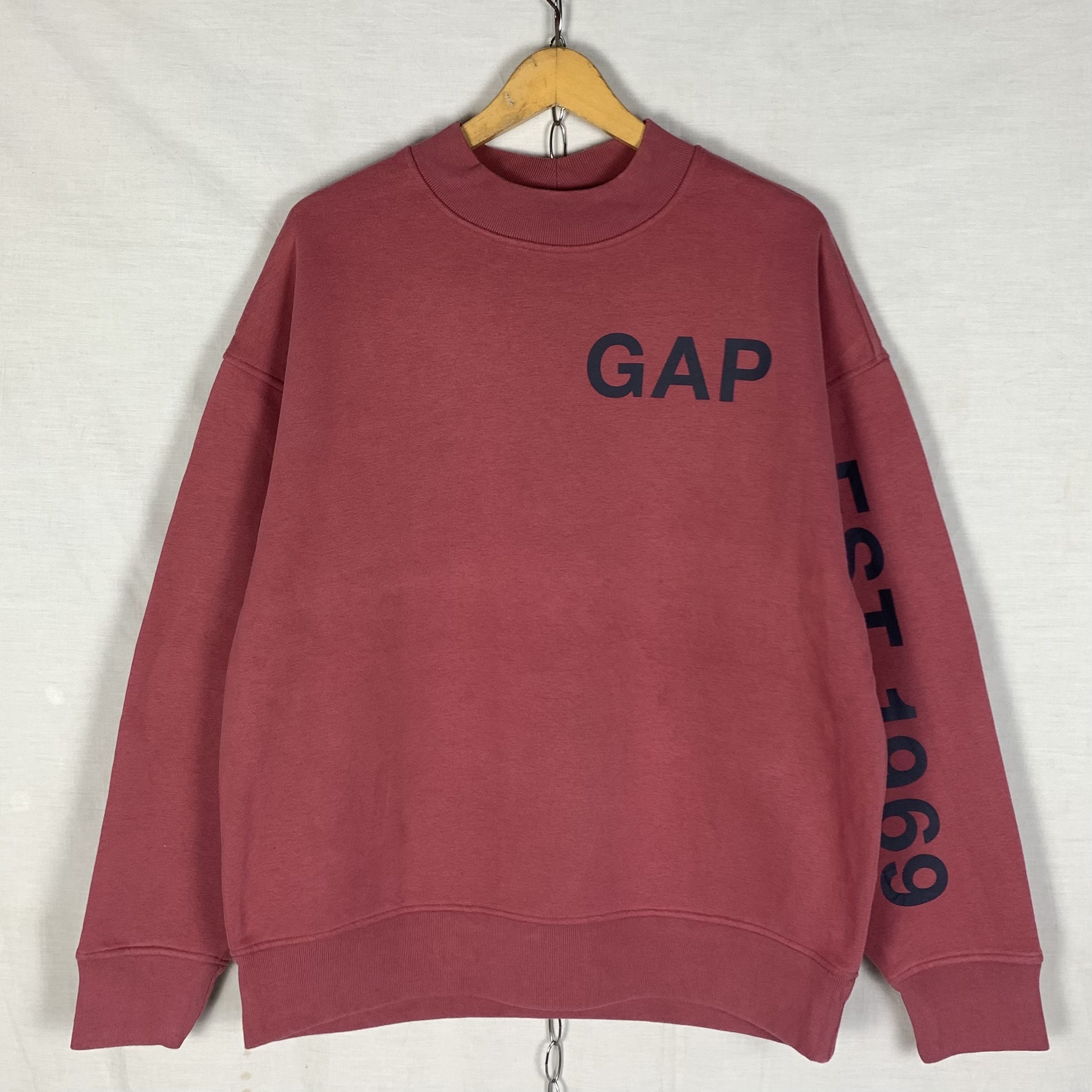 Gap GAP 1969 Sweatshirt Crewneck Size US L / EU 52-54 / 3 - 1 Thumbnail