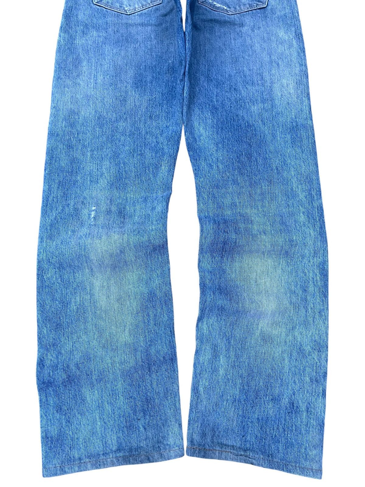 Levi's × Levi's Vintage Clothing Vintage Levi’s 501 Buttonfly Distressed Straight Leg Jeans Size US 29 - 7 Thumbnail