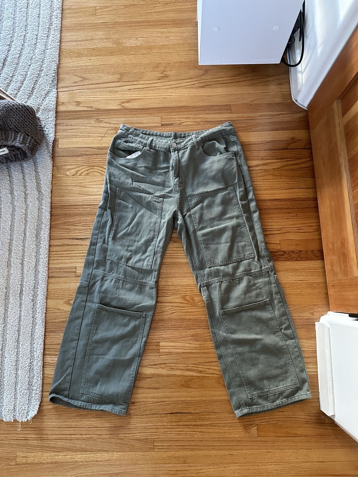Other Green Baggy Carpenter Cargo Pants Size US 34 / EU 50 - 1 Thumbnail