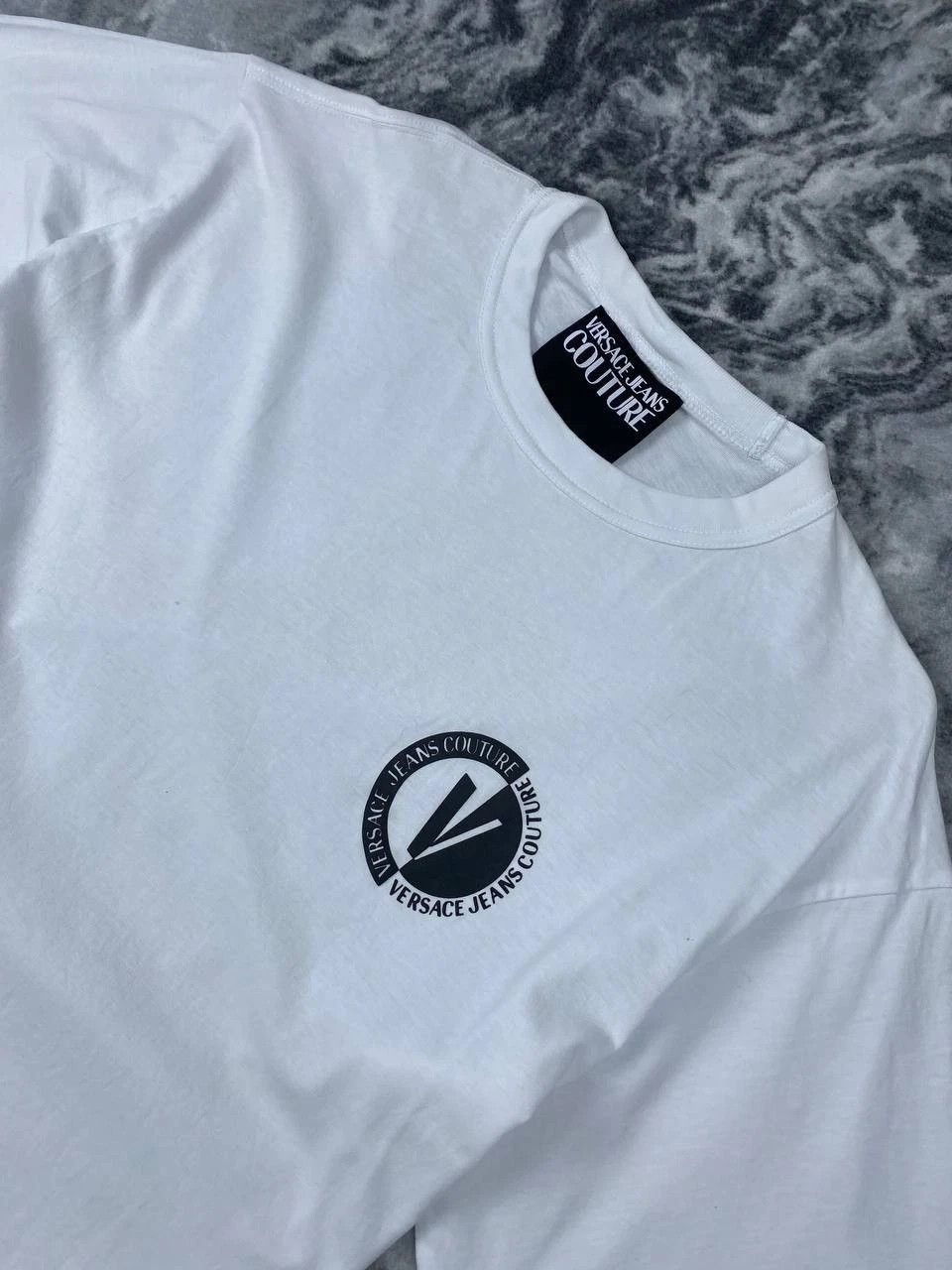 Versace Versace Jeans Couture V-Emblem Size US XL / EU 56 / 4 - 2 Thumbnail