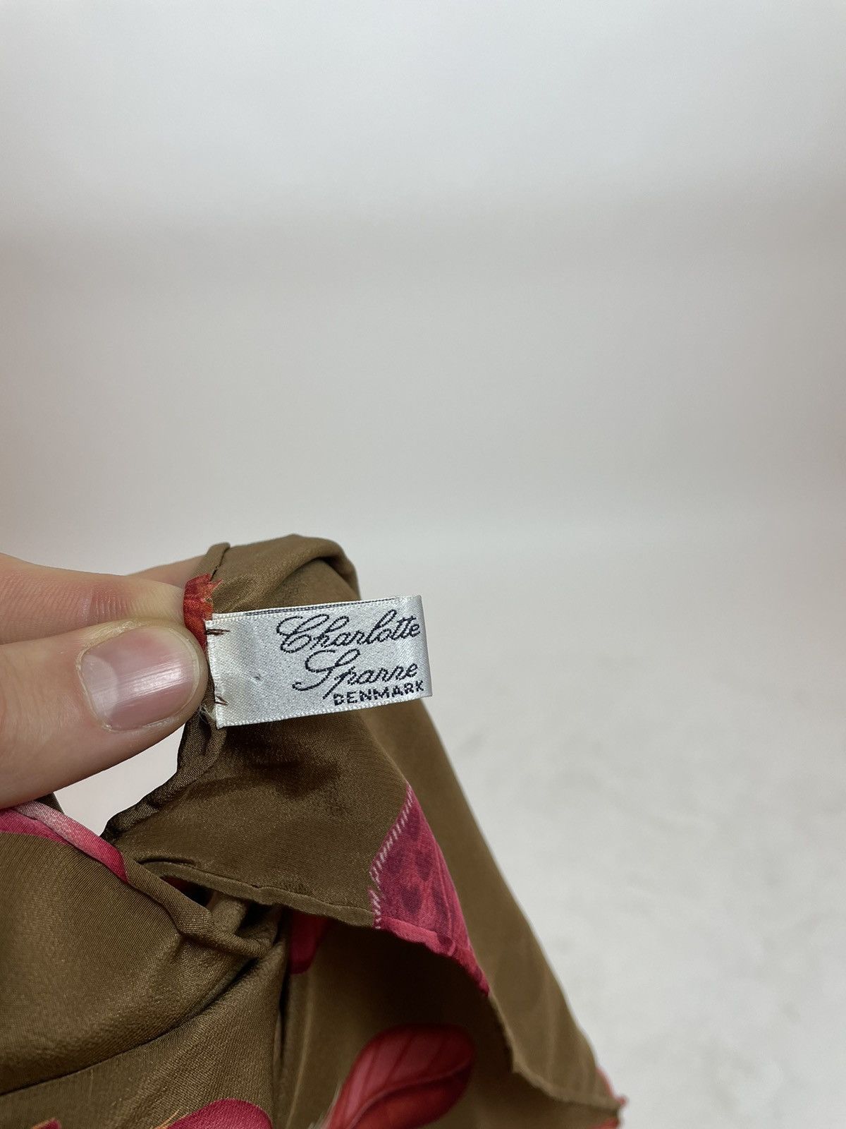 Vintage Charlotte Sparre Women's Silk Scarf Size ONE SIZE - 8 Thumbnail