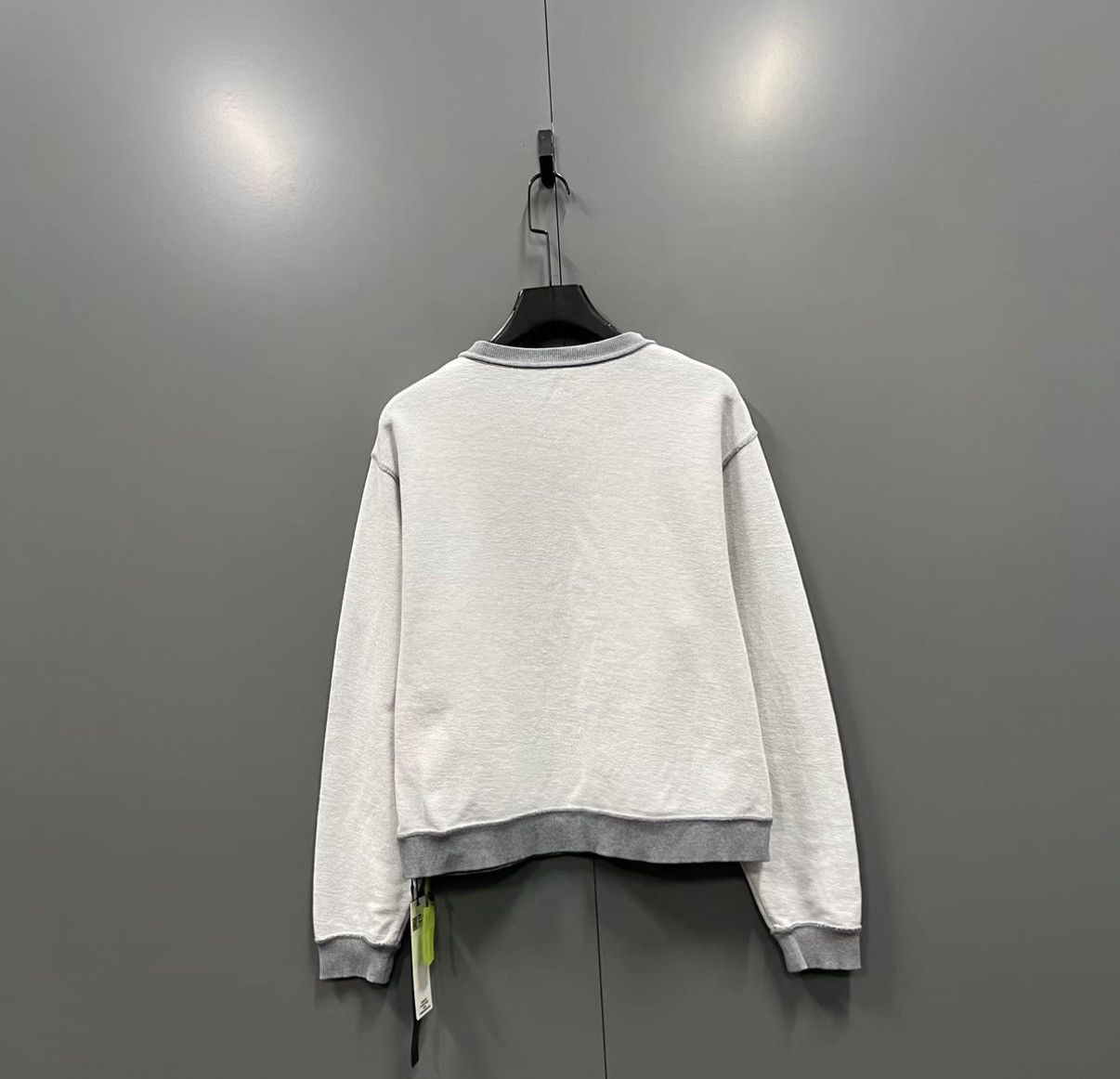 Loewe LOEWE Color-block Crew Neck Sweatshirt J41 Size L / US 10 / IT 46 - 2 Thumbnail