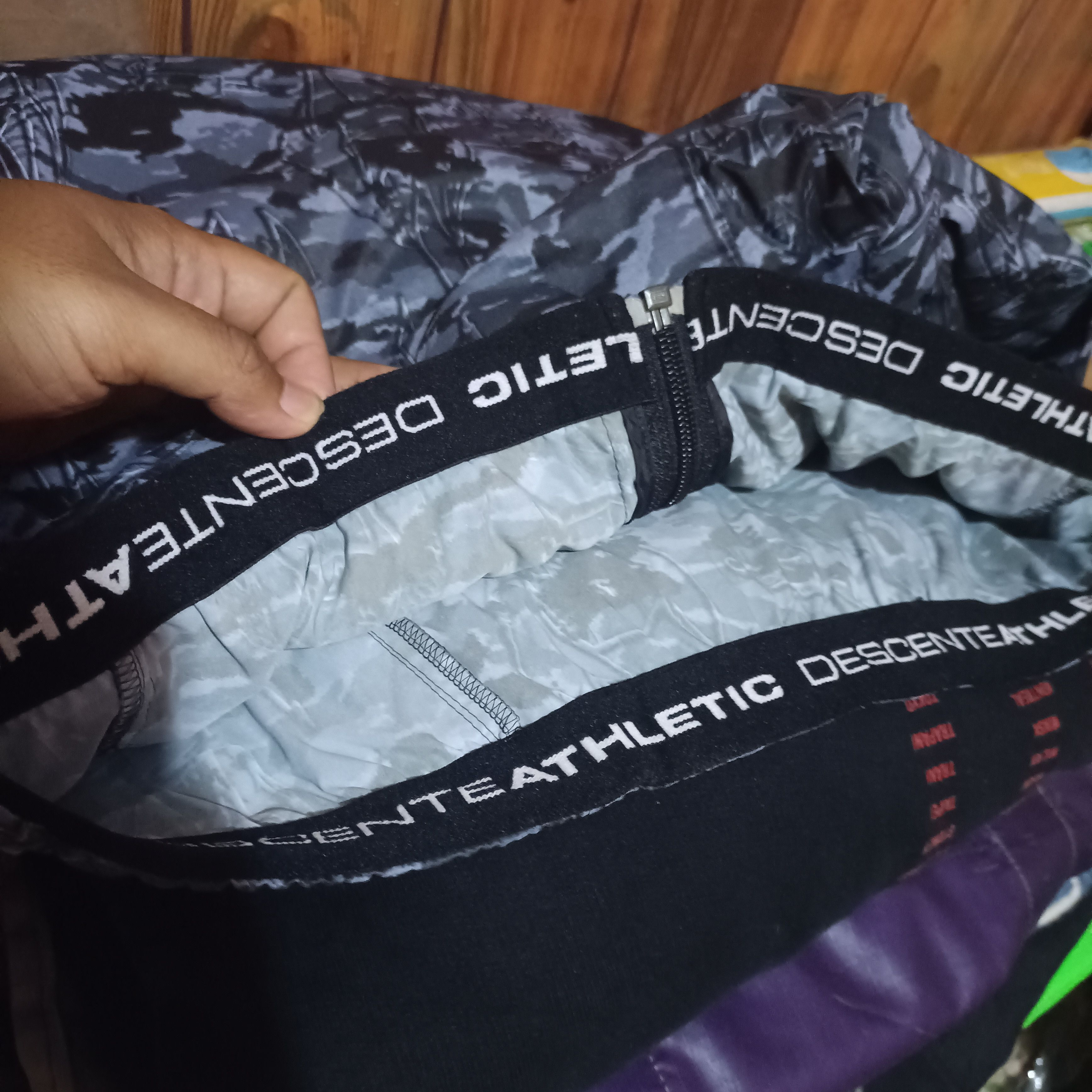 Futura Futura Laboratories X Descente Running Gorpcore Camoflag Size US L / EU 52-54 / 3 - 7 Thumbnail