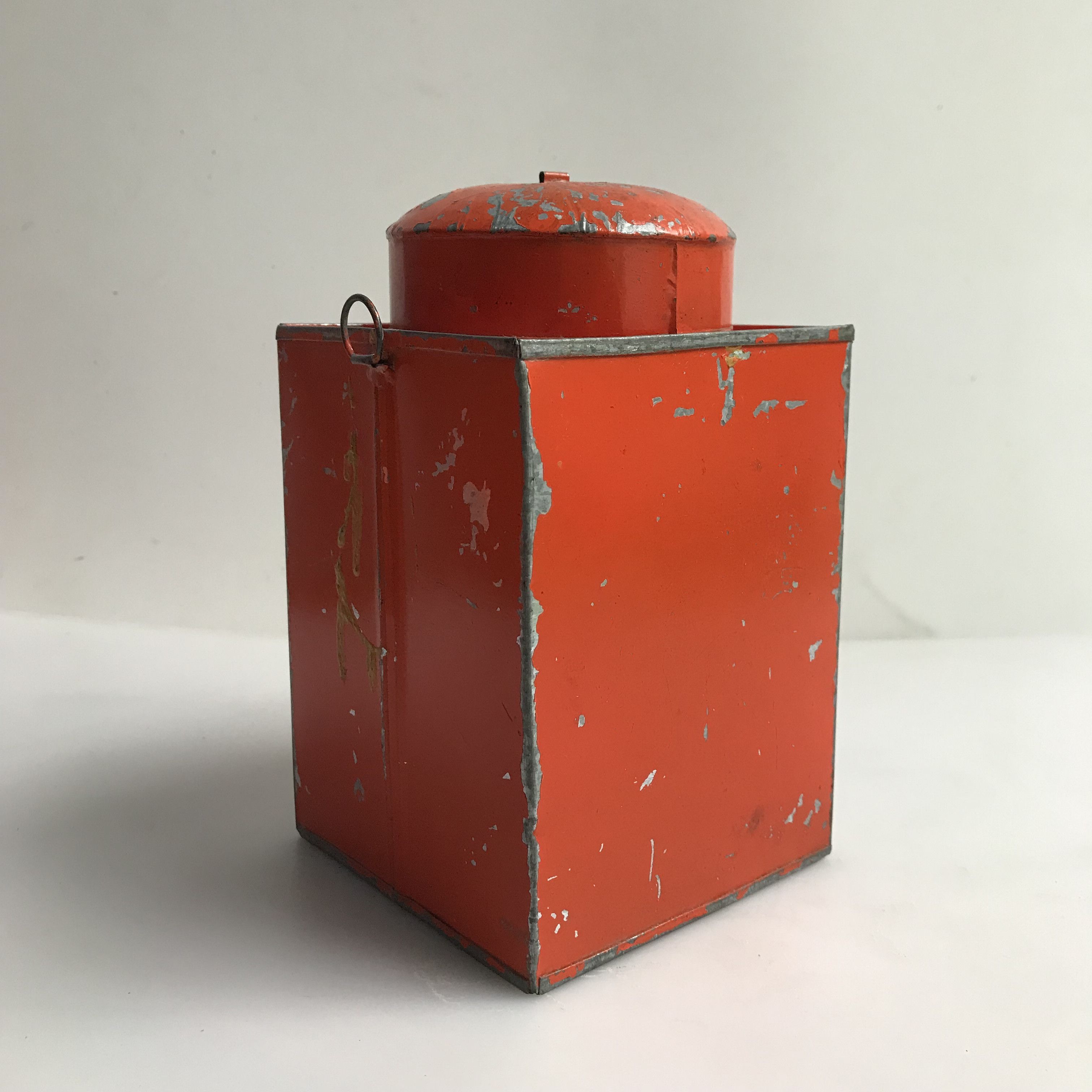 Vintage Vintage Tin box Plate toples blek crackers krupuk Size ONE SIZE - 3 Thumbnail