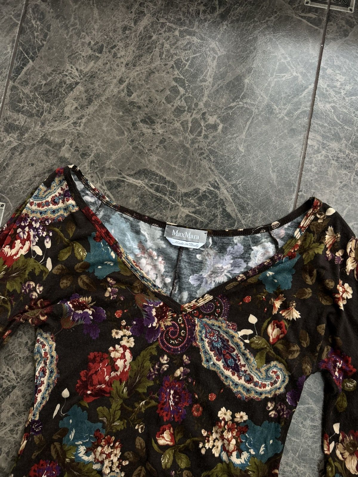 Max Mara Max Mara Paisley Floral V-Neck Long Sleeve Top Made in Italy Size M / US 6-8 / IT 42-44 - 10 Thumbnail