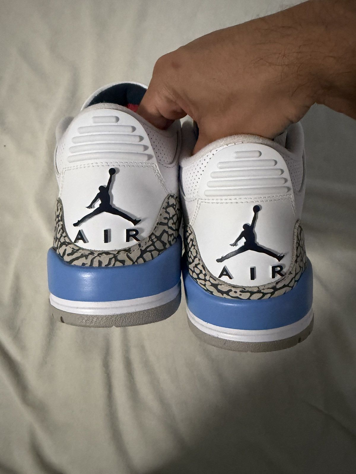 Jordan Brand Jordan 3 UNC Size US 9 / EU 42 - 4 Thumbnail