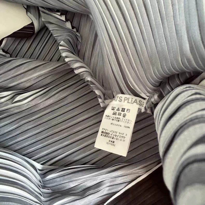 Issey Miyake Issey Miyake Grey transformable vest Size XS / US 0-2 / IT 36-38 - 4 Thumbnail
