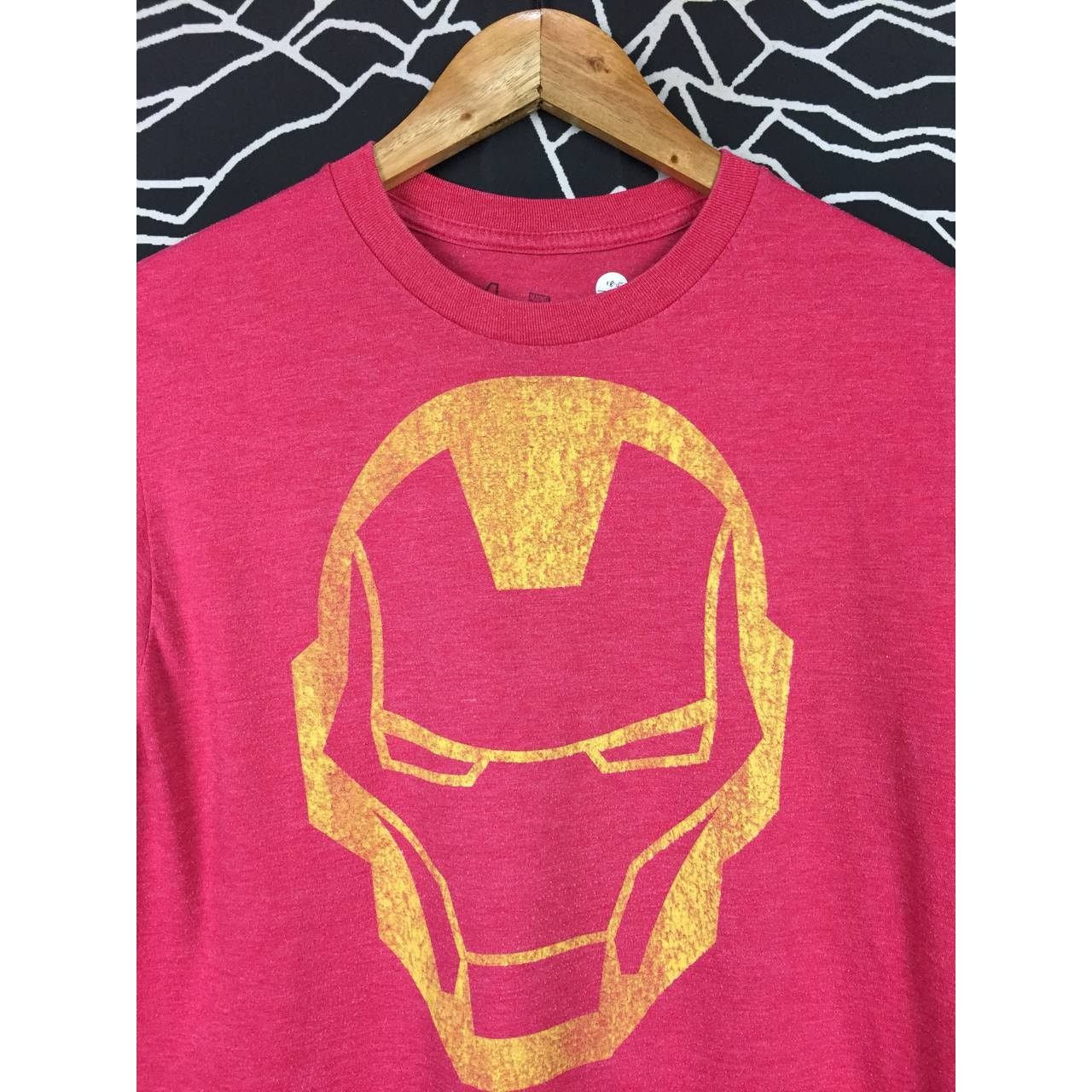Marvel Comics Marvel Avengers Assemble Iron Man Mask Logo Graphic Tee Size US S / EU 44-46 / 1 - 3 Thumbnail