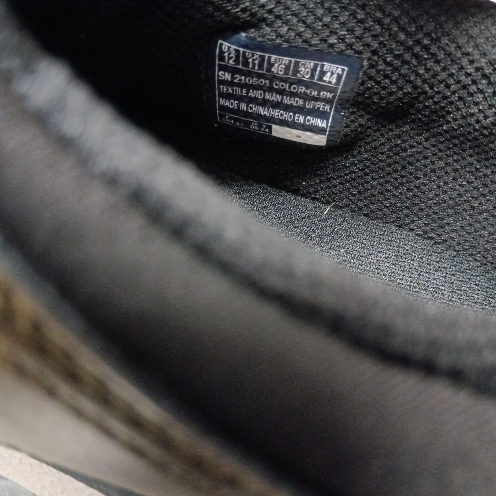SKECHERS Men's Skechers Sneakers Size 12 Gray Black Olive Classic Fit Size US 12 / EU 45 - 6 Thumbnail