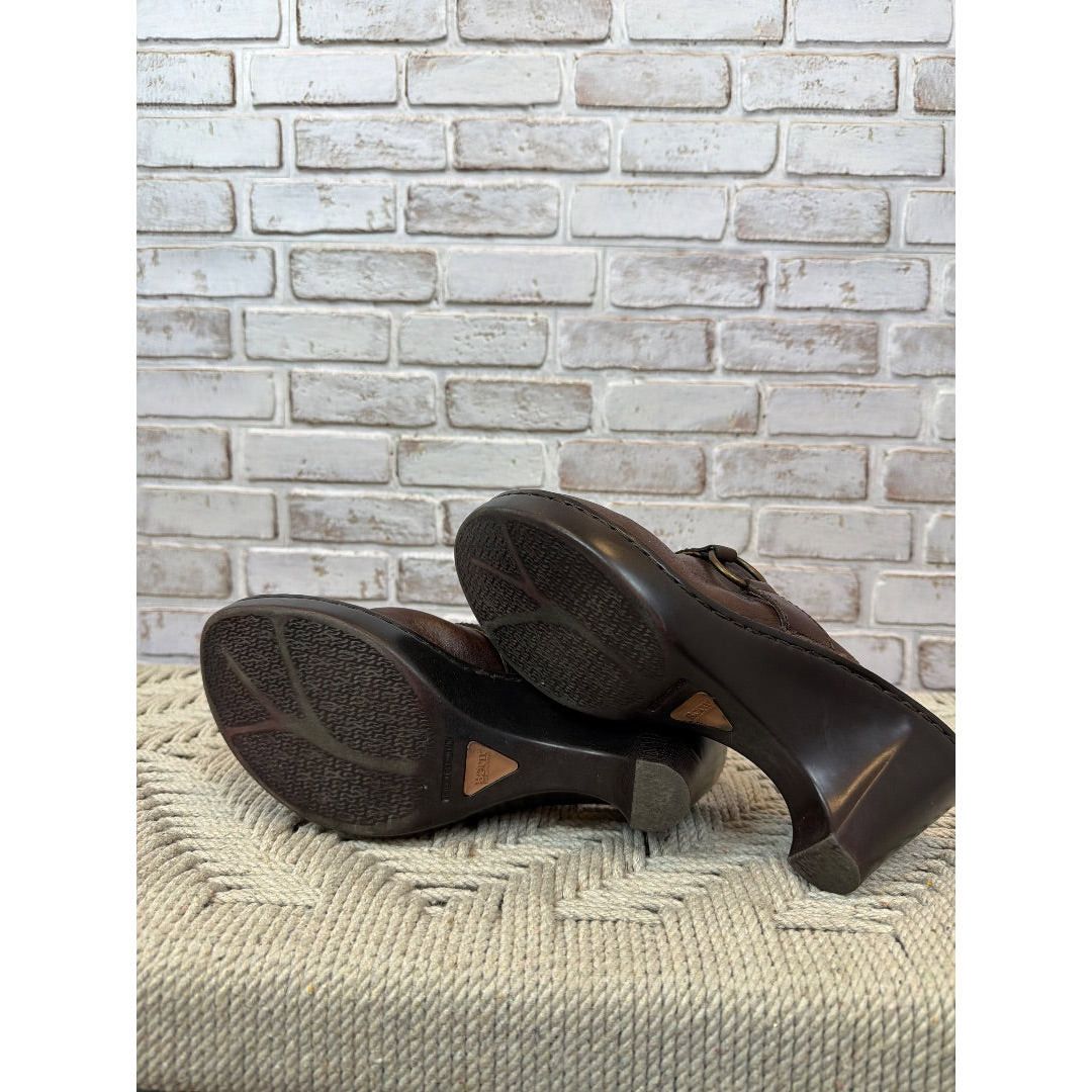 Born Born Clogs, Brown, 9, Used - Excellent Size US 9 / IT 39 - 6 Thumbnail