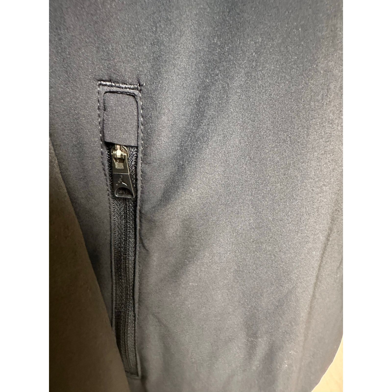 Jordan Brand Black Jordan Sport Windbreaker Jacket - FN-5143-010 Size M Size M / US 6-8 / IT 42-44 - 5 Thumbnail