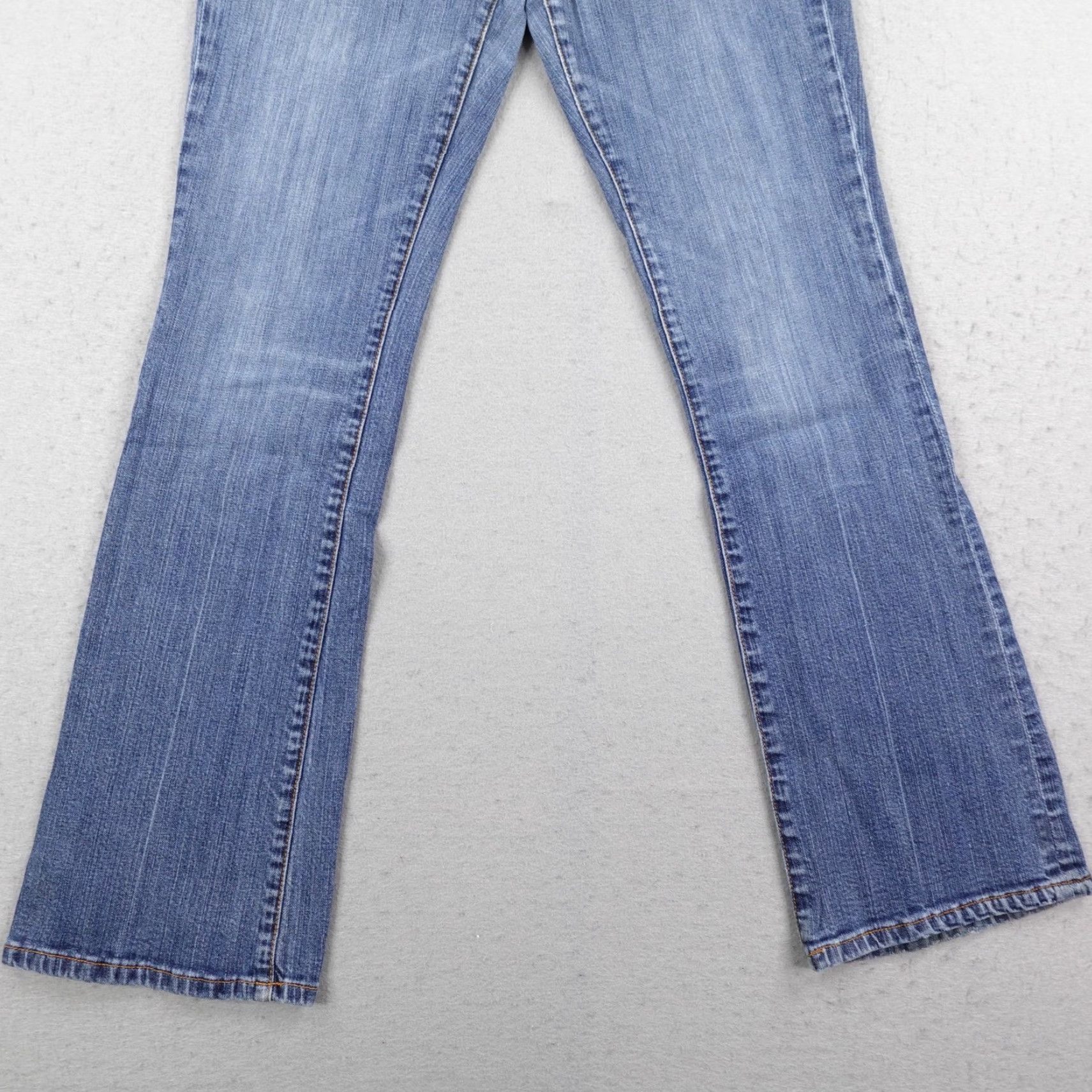 Vintage VINTAGE Seven7 Jeans Womens 32 Blue Denim Low Rise Bootcut Flare Y2K Flex Stretch Faded Size 24" / US 00 / IT 34 - 3 Thumbnail