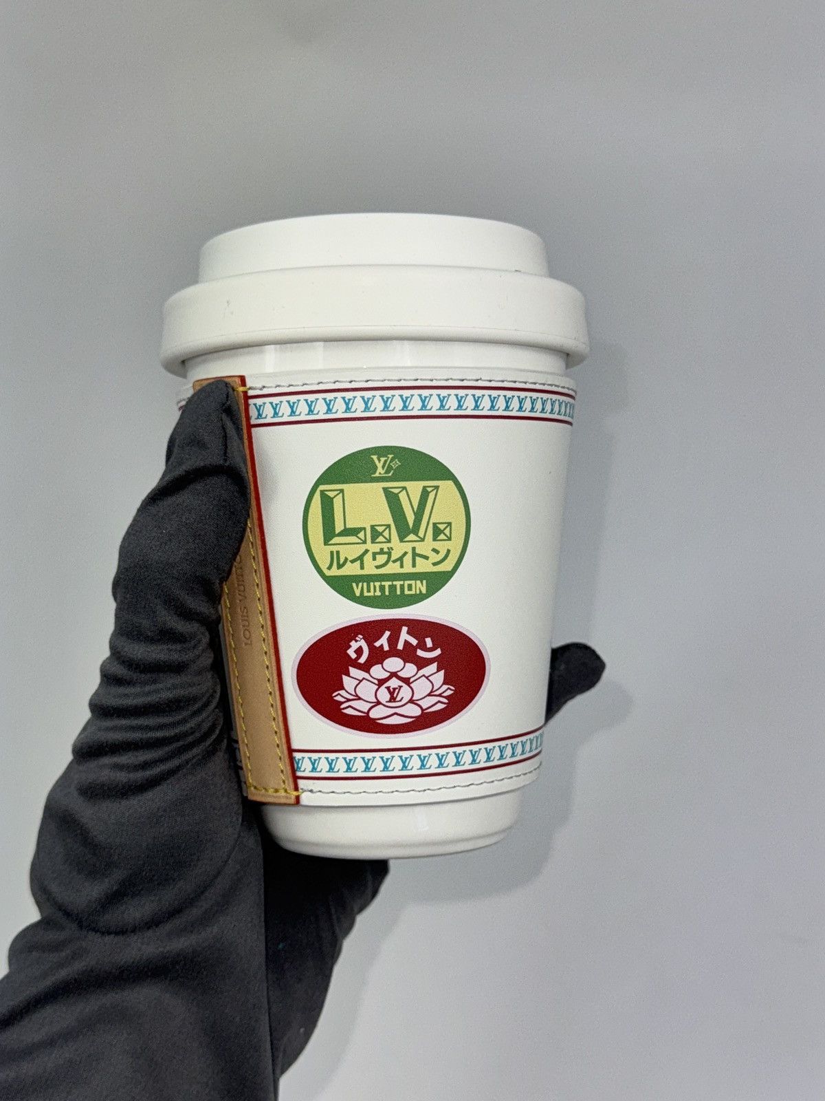 Louis Vuitton PHARRELL X NIGO HONORE PM CUP Size ONE SIZE - 7 Thumbnail