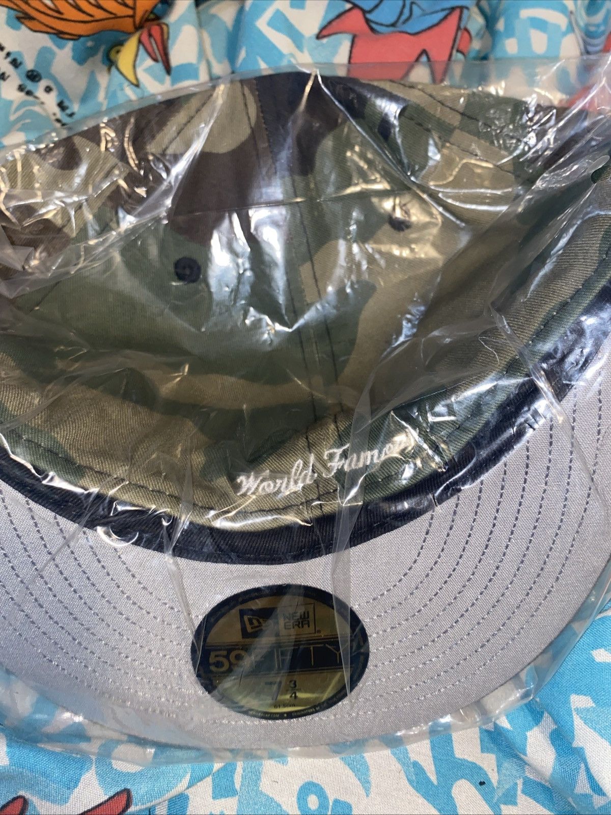 New Era × Supreme Supreme Bones Box Logo New Era 59Fifty Cap Camo Size 7 3/4 Size ONE SIZE - 5 Thumbnail