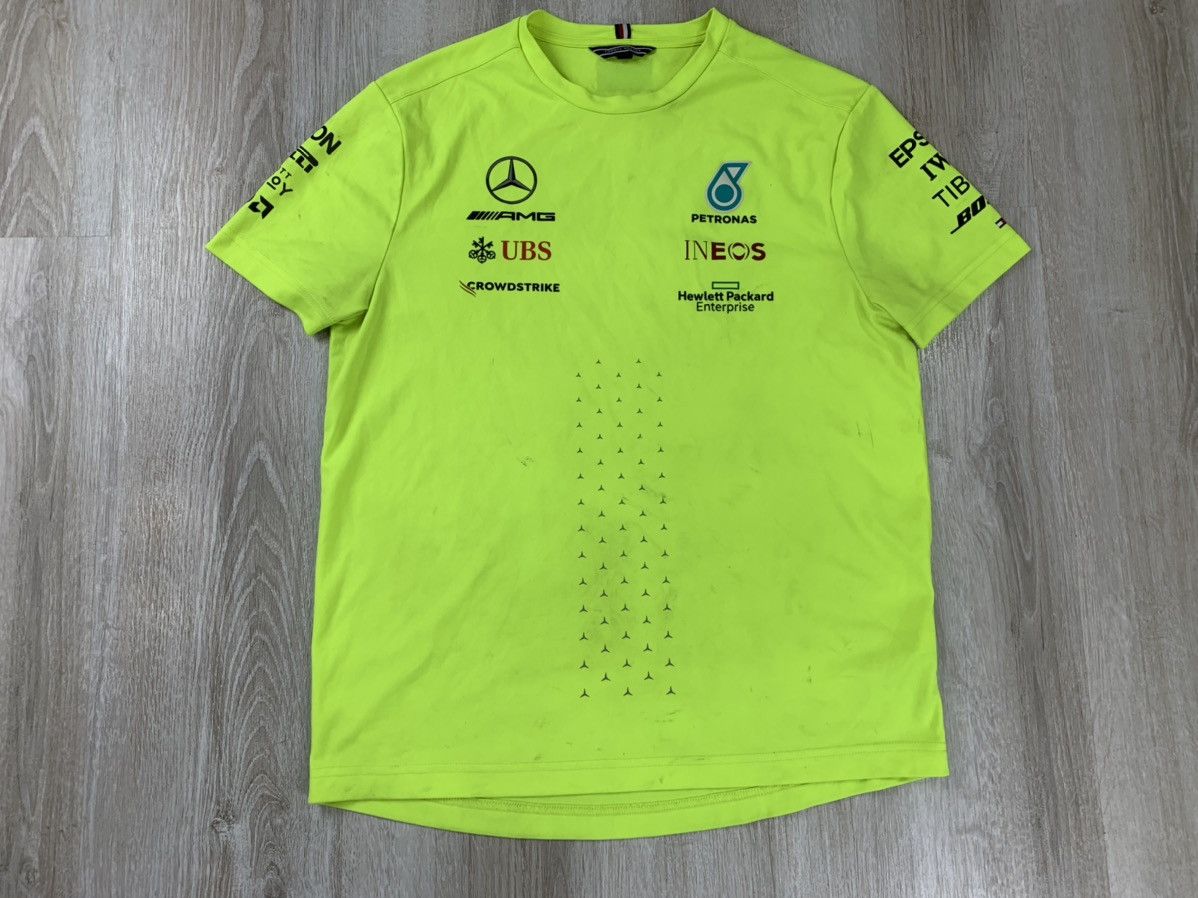 Tommy Hilfiger Mens t shirt Tommy Hilfiger AMG Petronas Formula1 Size S Size US S / EU 44-46 / 1 - 2 Thumbnail