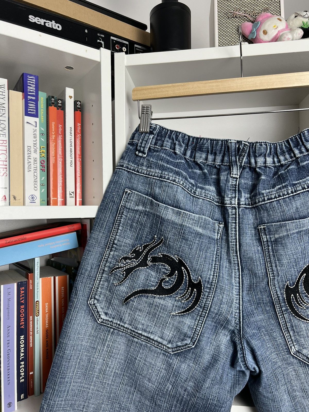 Tribal Streetwear × Vintage Vintage Y2K baggy tribal dragon carpenter shorts jorts M 90s Size US 32 / EU 48 - 3 Thumbnail