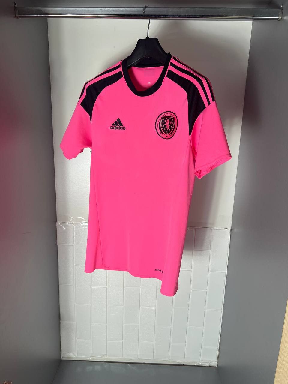 Vintage VERY RARE ADIDAS SCOTLAND SOCCER JERSEY RETRO BLOKE Y2K 90s Size US S / EU 44-46 / 1 - 3 Thumbnail