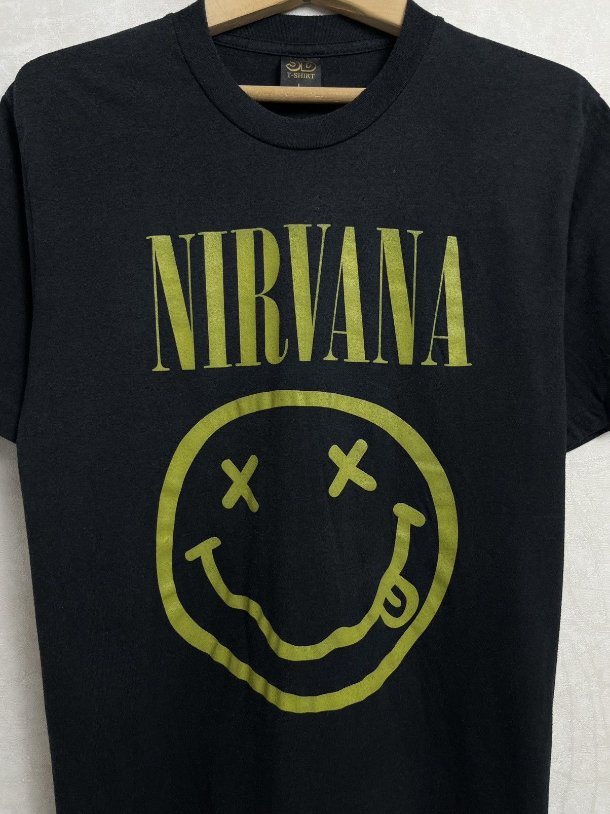 Band Tees Vintage Nirvana Smiley Single Stitch T-Shirt Size US L / EU 52-54 / 3 - 2 Thumbnail