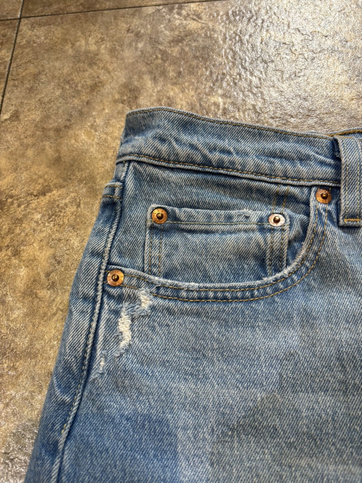 Levi's Vintage Levi’s 501 button jeans Size US 28 / EU 44 - 3 Thumbnail