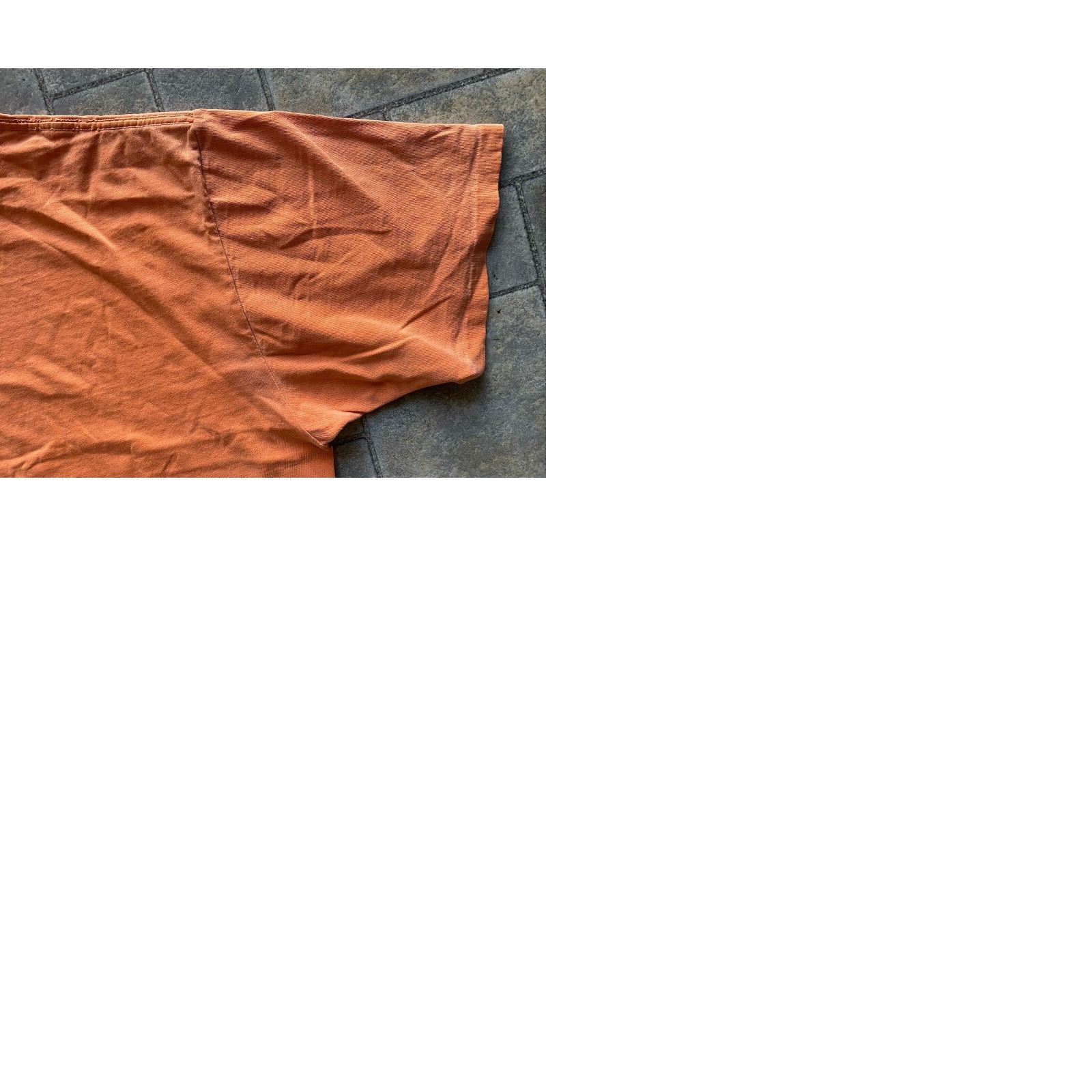 Vintage VINTAGE Oneita T-Shirt Men’s L Orange Virginia Athletics Damaged Single Stitch Shirt Mens Orange Virginia Athletics Damaged Size US L / EU 52-54 / 3 - 10 Thumbnail