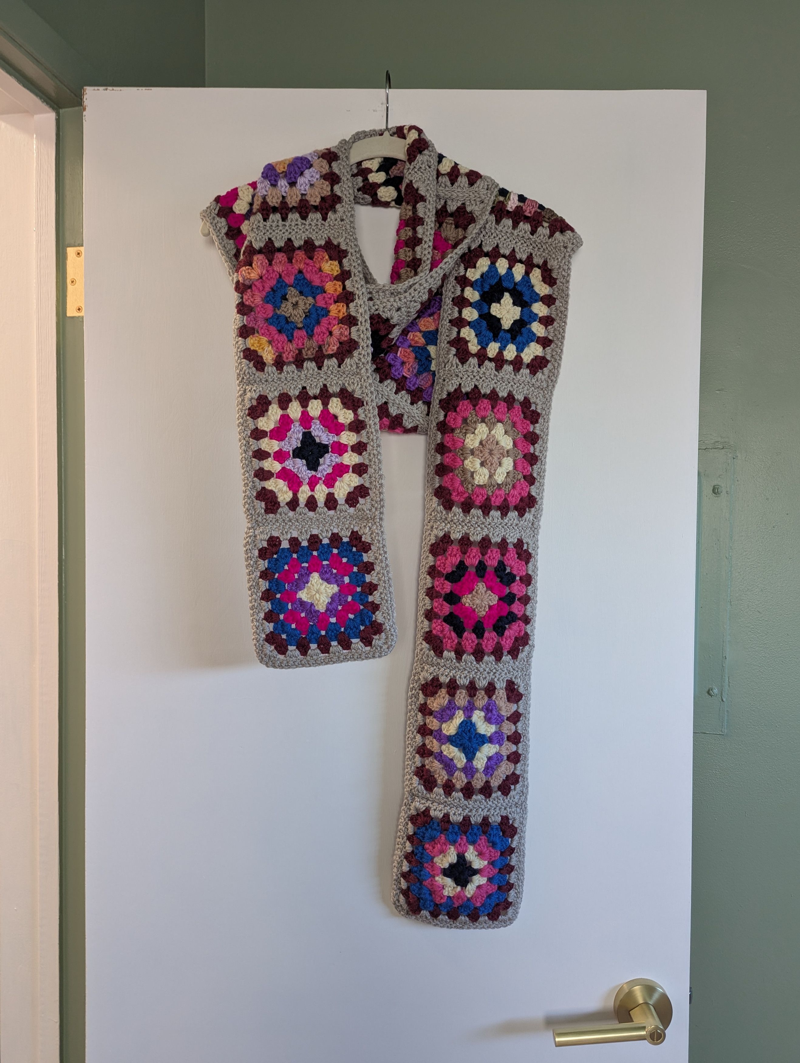Other Granny chic granny squares extra long scarf NEW handmade Size ONE SIZE - 2 Thumbnail