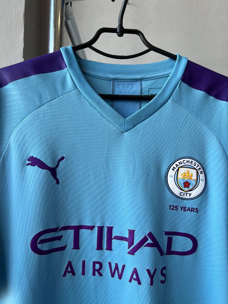 Puma 2019/20 MANCHESTER CITY HOME SOCCER JERSEY FOOTBALL SHIRT XL Size US XL / EU 56 / 4 - 5 Thumbnail