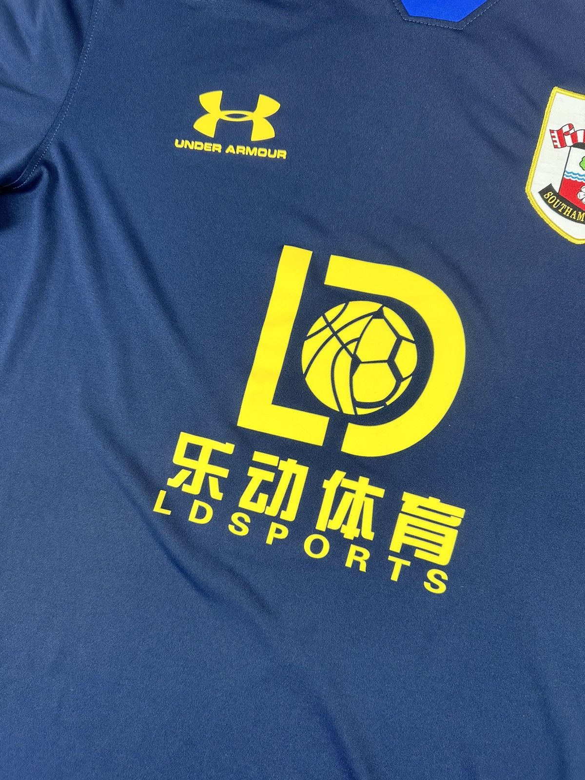 Under Armour Under Armour Southampton FC 2020/21 Away Soccer Jersey Size US L / EU 52-54 / 3 - 3 Thumbnail