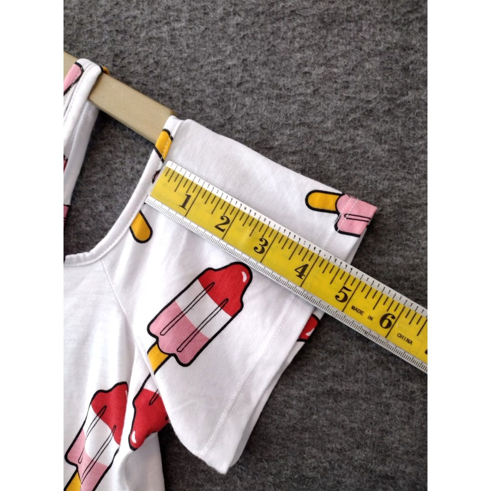 Vintage Women’s Off Shoulder S Round Neck Short Sleeve T Shirt Top Popsicles Shirt, White/Multi, Small, Regular, Womens Size S / US 4 / IT 40 - 5 Thumbnail