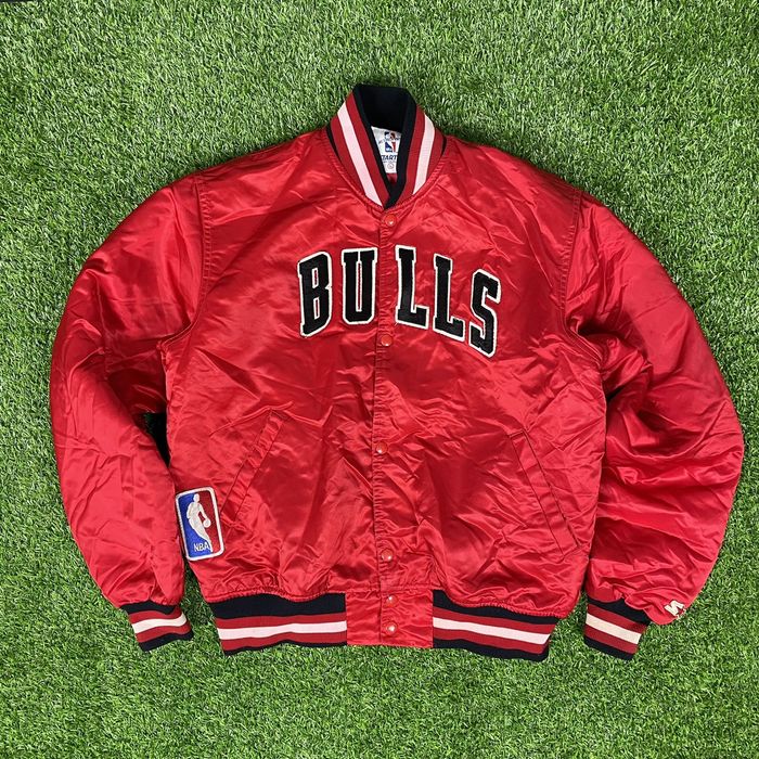 Bulls starter jacket on sale 80s