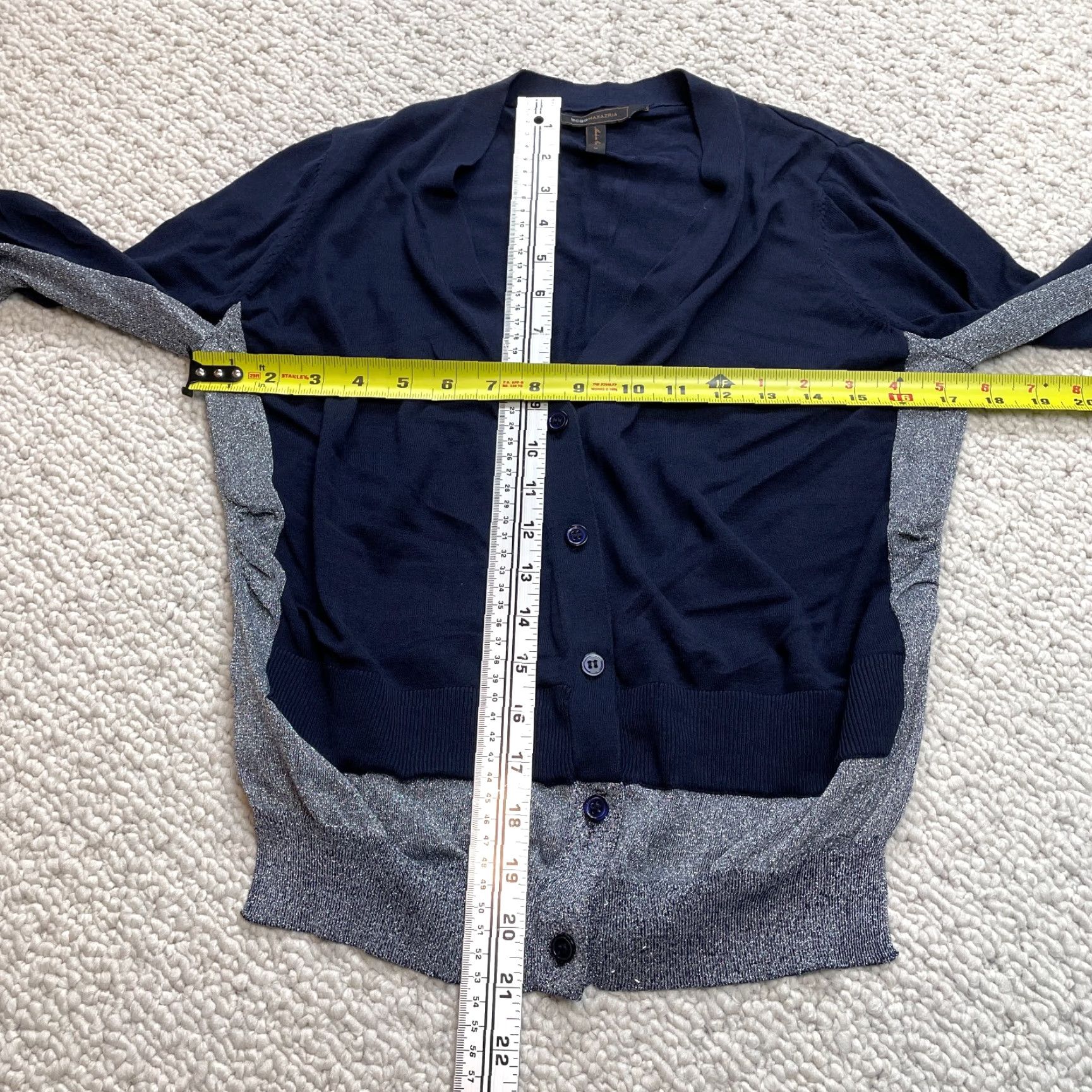 Bcbgmaxazria VINTAGE BCBGMAXAZRIA Cardigan Sweater Womens Medium Navy Combo Blue Silk Button Up Soft Size M / US 6-8 / IT 42-44 - 3 Thumbnail