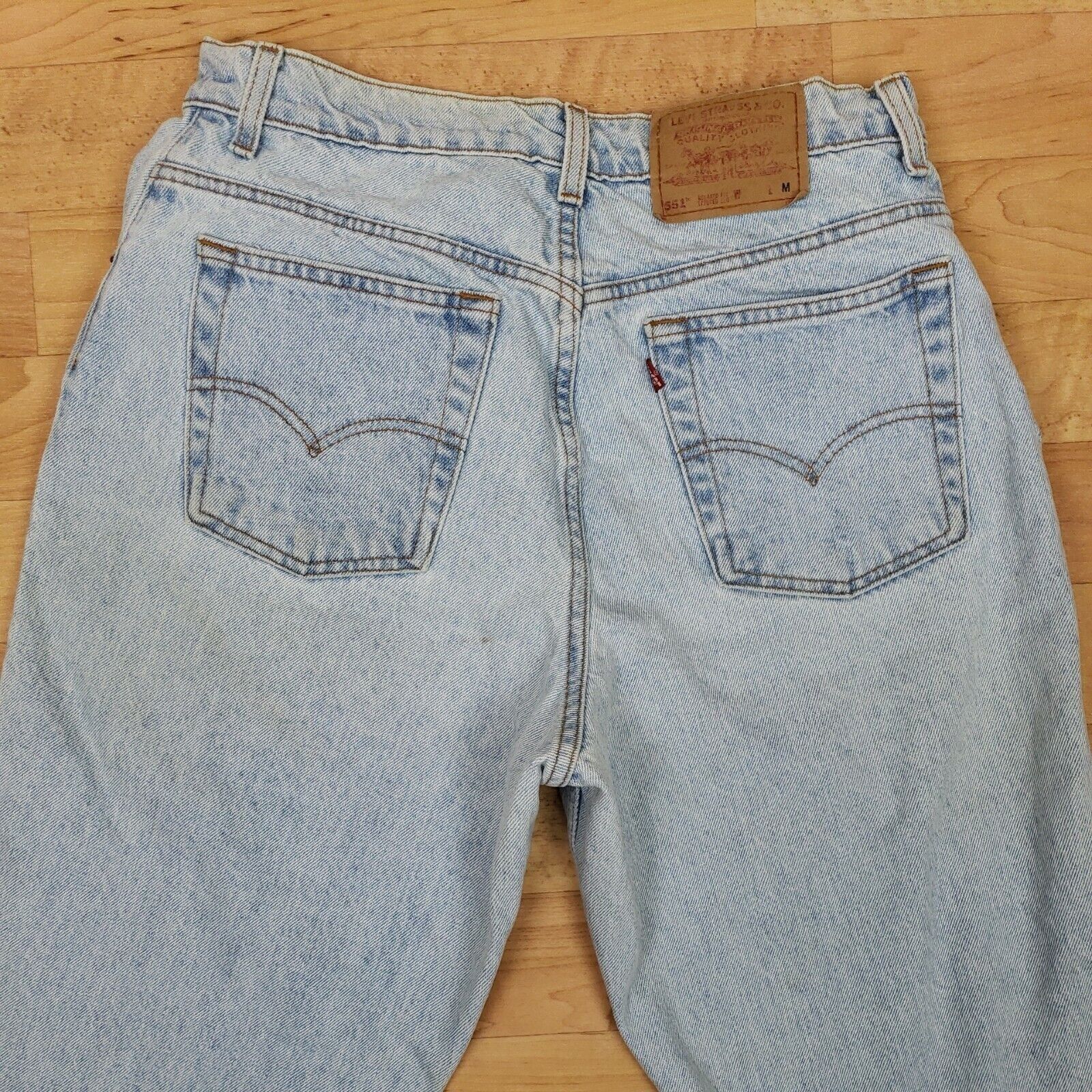 Levi's Levis 551 Jeans Womens 14 M High Waist Baggy Taper Leg Pants Size 36" / US 14 / IT 50 - 3 Thumbnail