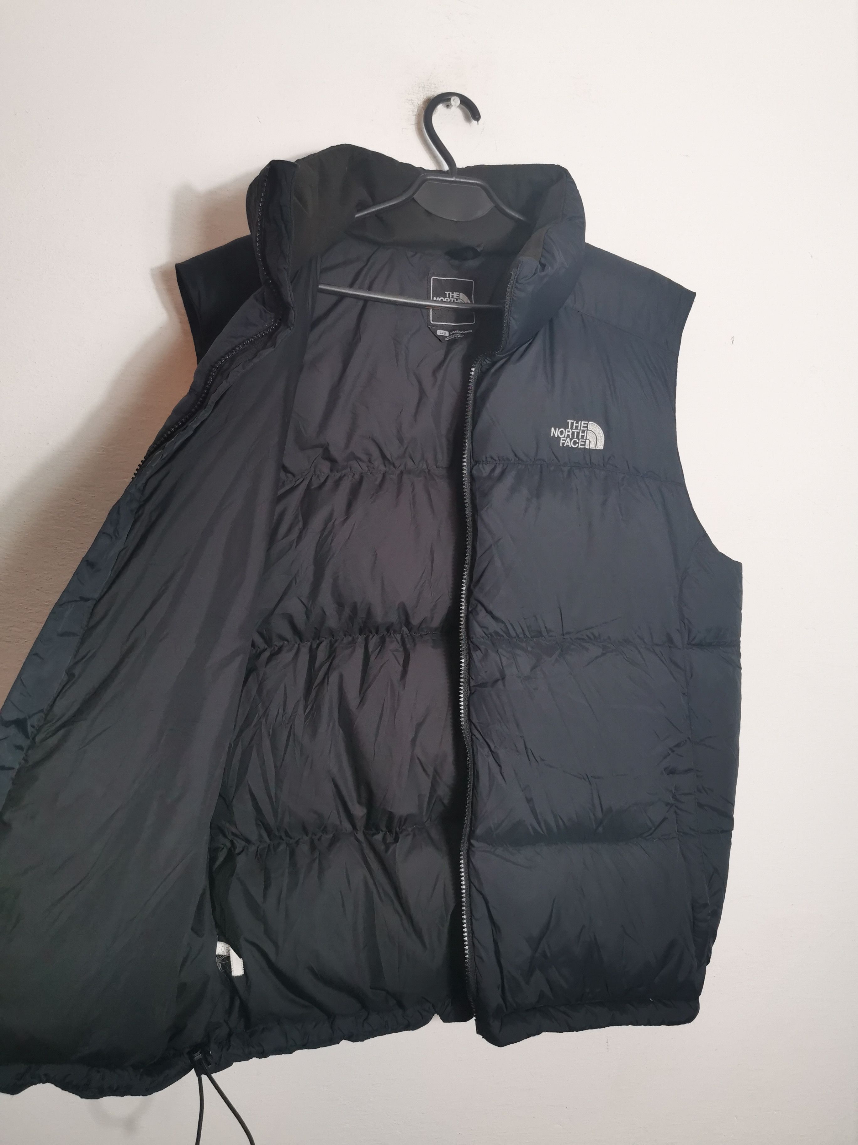 The north face nuptse 550 vest puffer
