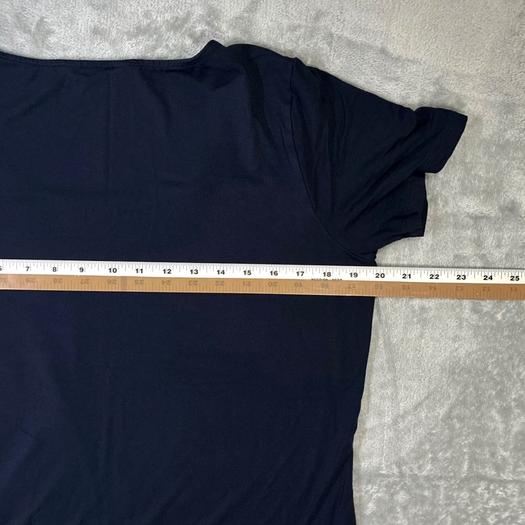 Brooks Brothers Brooks Brothers Red Fleece Navy Blue Scoop Neck Shirt L Rayon Blend Women's Size L / US 10 / IT 46 - 6 Thumbnail