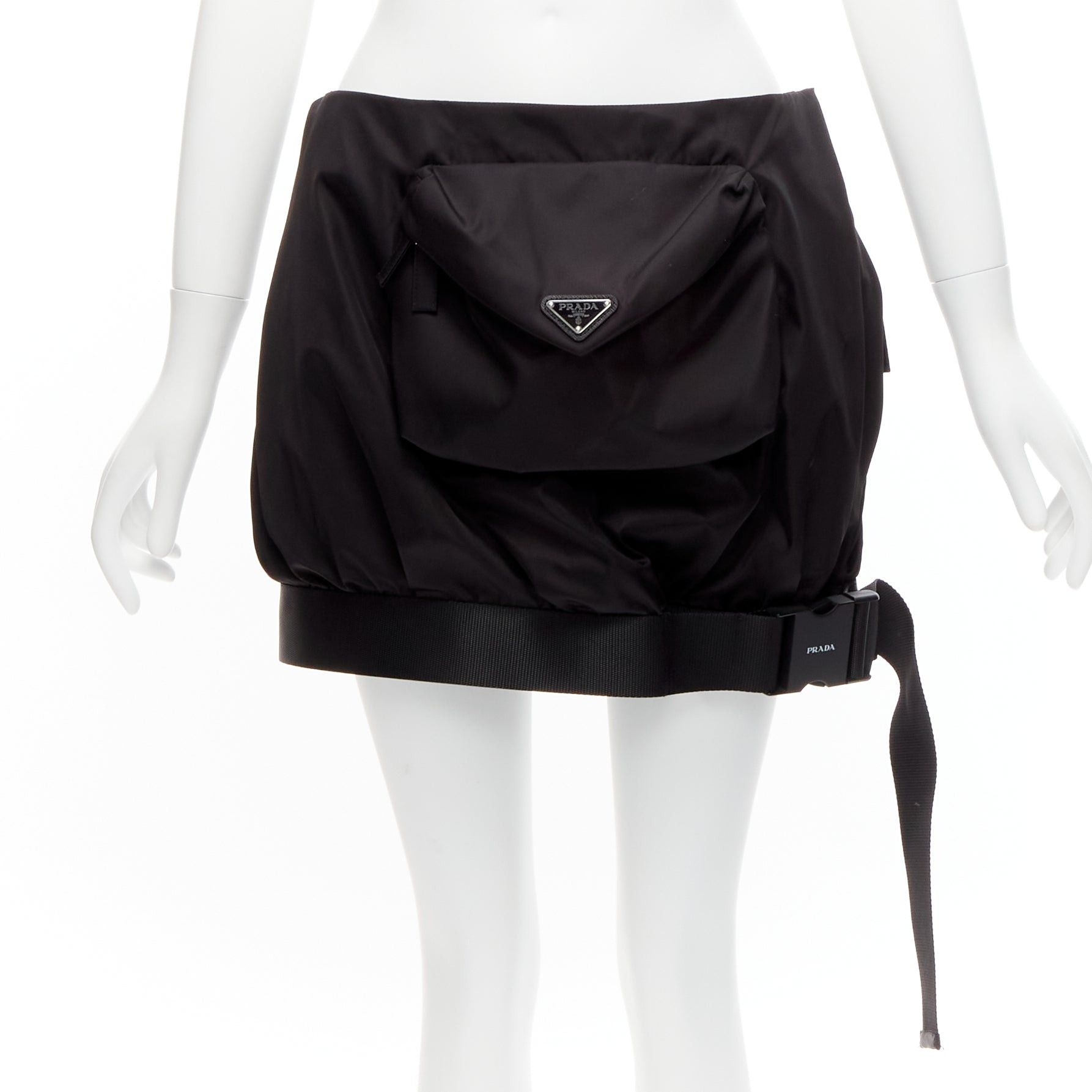 Prada new PRADA 2020 Re Nylon black triangle logo front pocket buckle bubble skirt IT38 XS Size 26" / US 2 / IT 38 - 1 Thumbnail