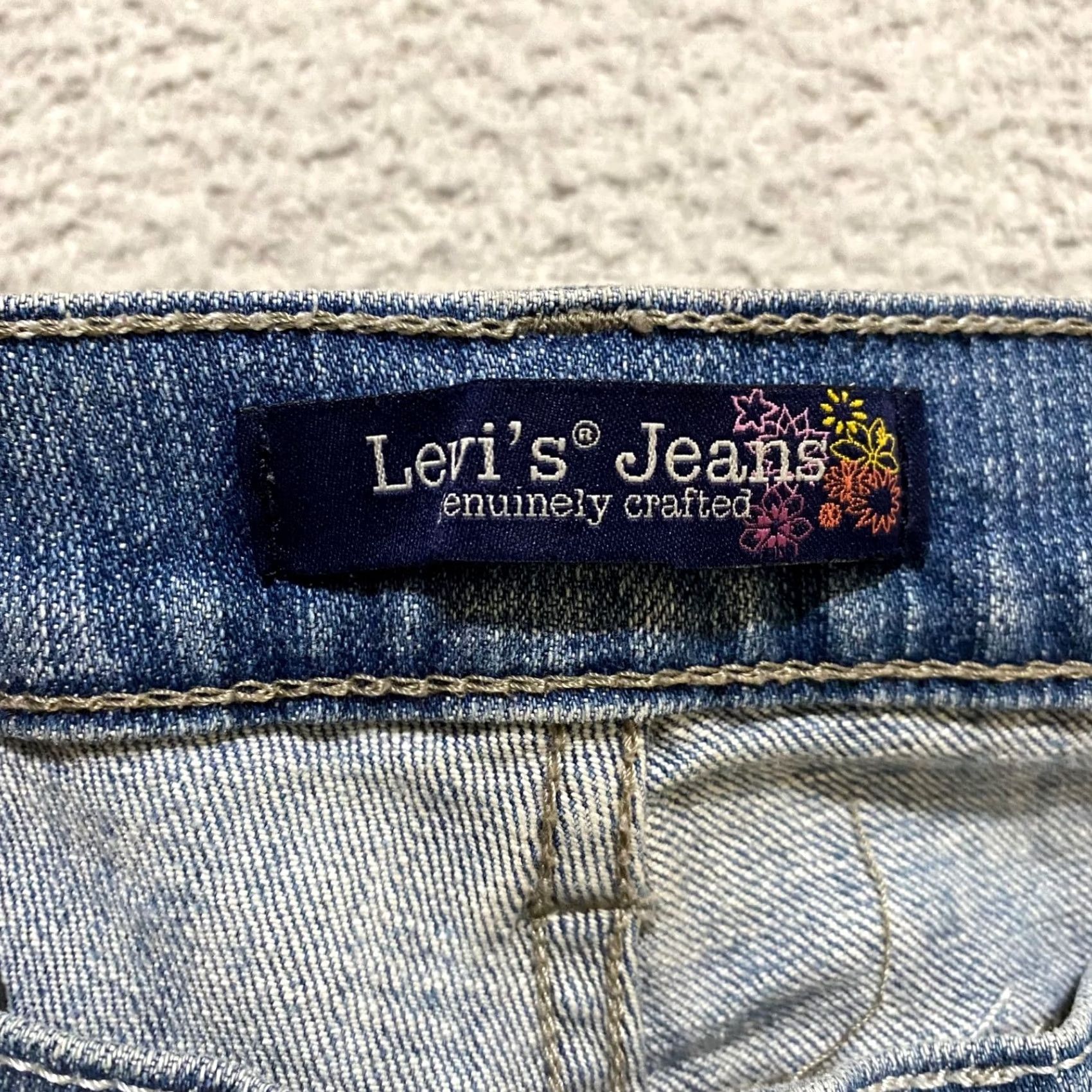 Levi's Levi's Jeans Blue Denim Medium Wash Low Rise Skinny Leg Womens Size 13 Regular 5-Pocket Design Pocket Size 34" / US 12 / IT 48 - 3 Thumbnail