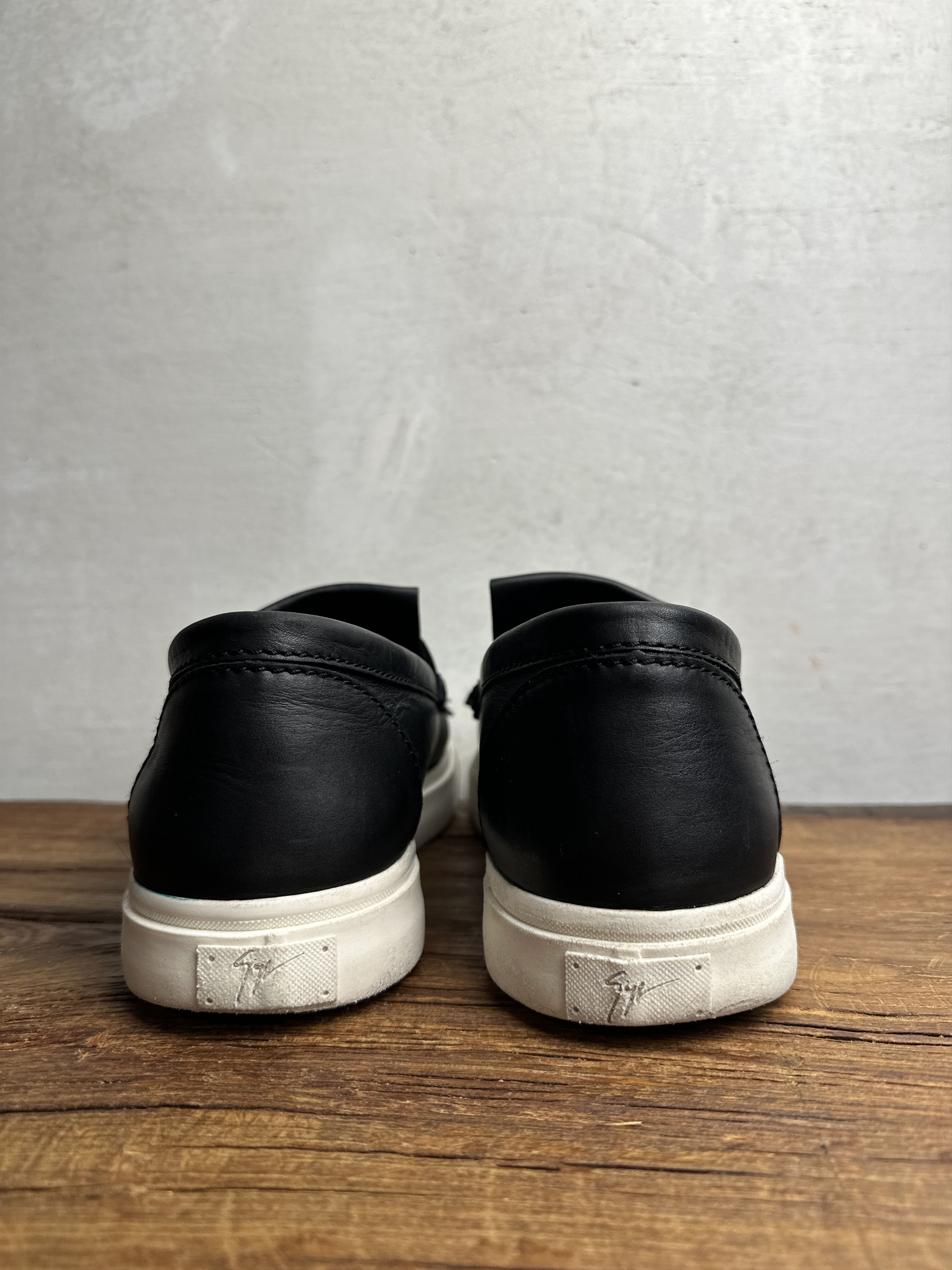 Giuseppe Zanotti Giuseppe Zanotti Black Fringed Leather Slip On Sneakers Size US 12 / EU 45 - 5 Thumbnail