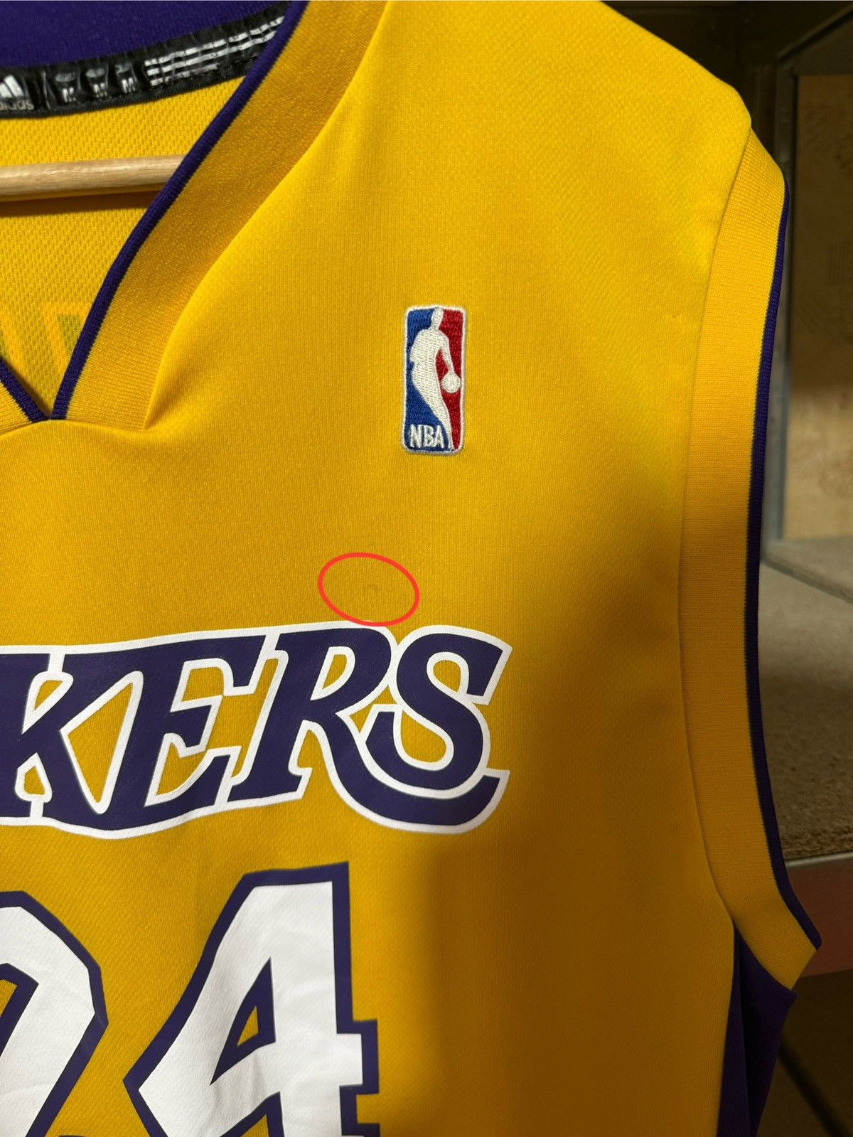 Mitchell & Ness × NBA × Vintage Vintage Adidas NBA Lakers Kobe Bryant Basketball Jersey Size US M / EU 48-50 / 2 - 11 Thumbnail