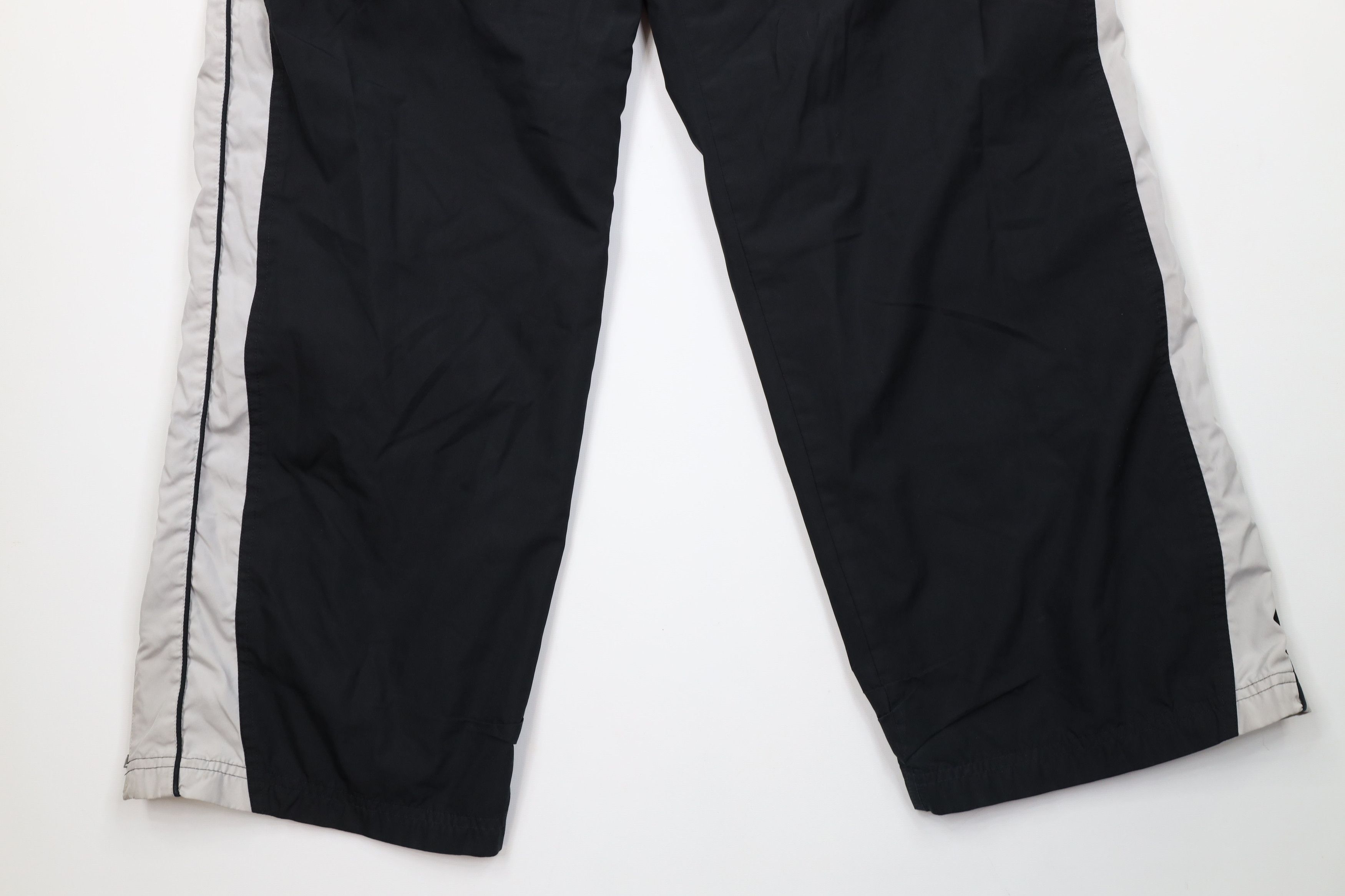 Reebok Vintage Reebok Block Lined Wide Leg Windbreaker Pants Black Size US 38 / EU 54 - 4 Thumbnail
