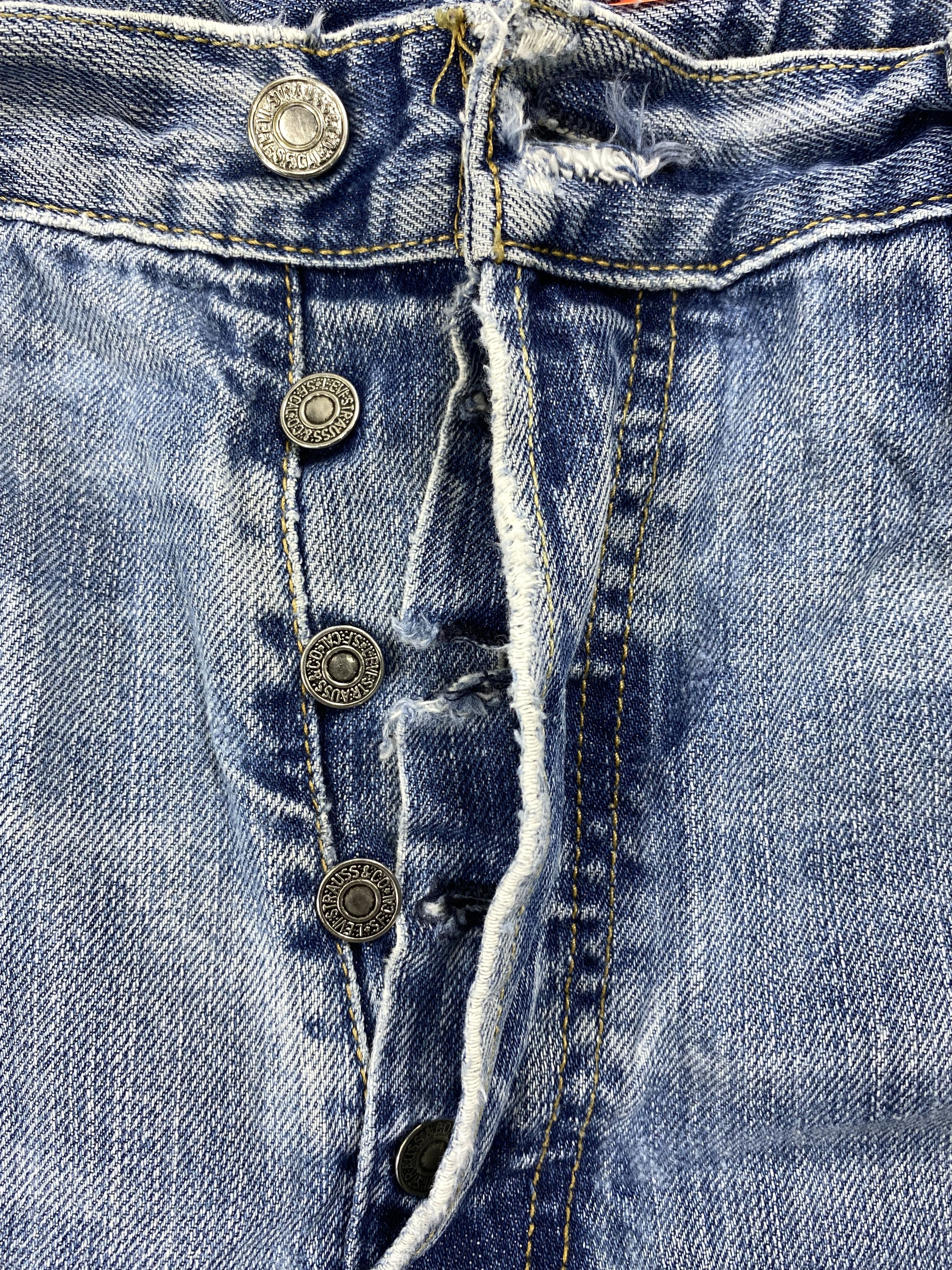 Levi's Mid Blue Distressed Vintage Levi's 501 36x30 Denim -JN1158 Size US 36 / EU 52 - 6 Thumbnail