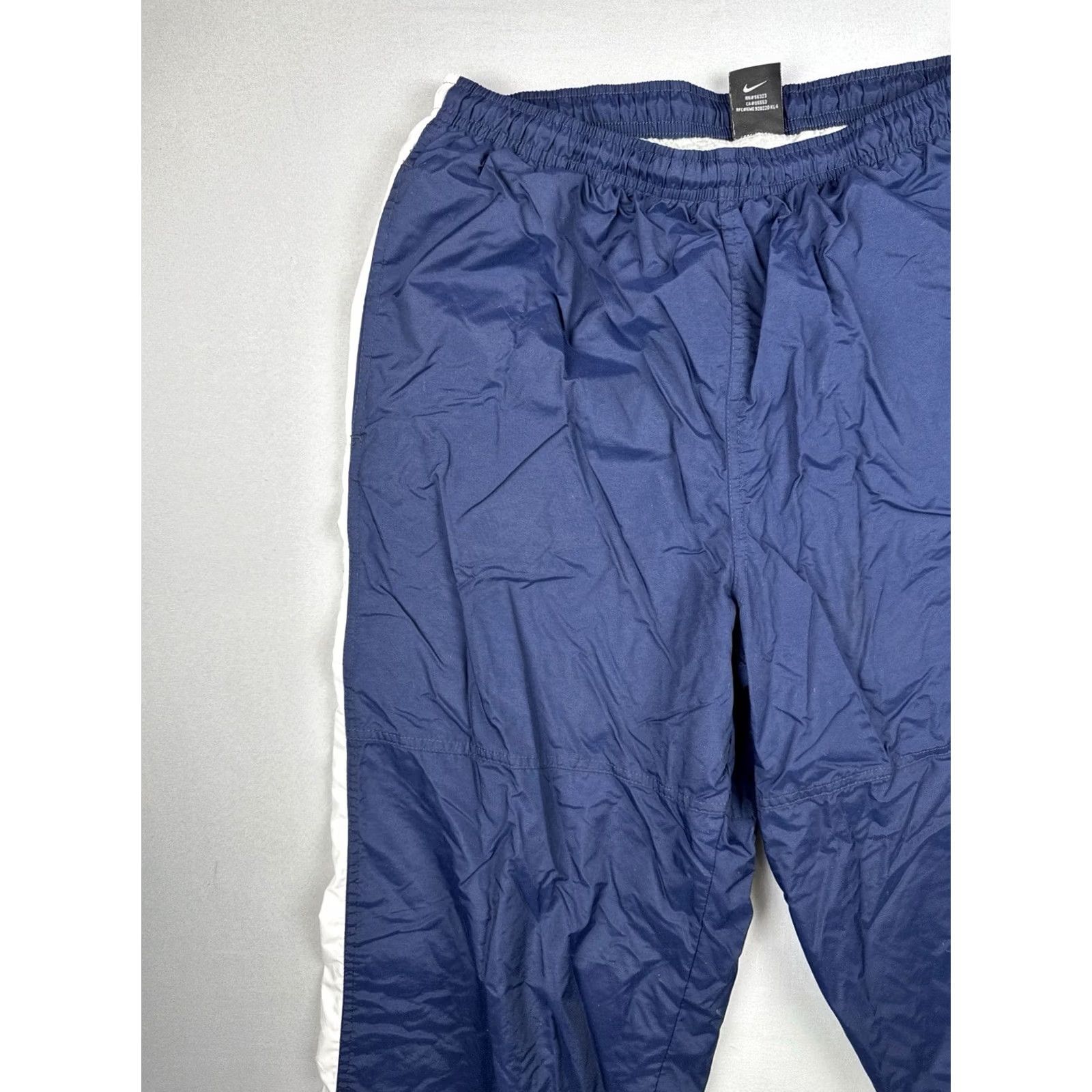 Nike VINTAGE Nike Nylon Track Pants Cargo Windbreaker Pants Mens L Blue Y2K 90s Size US 33 - 6 Thumbnail