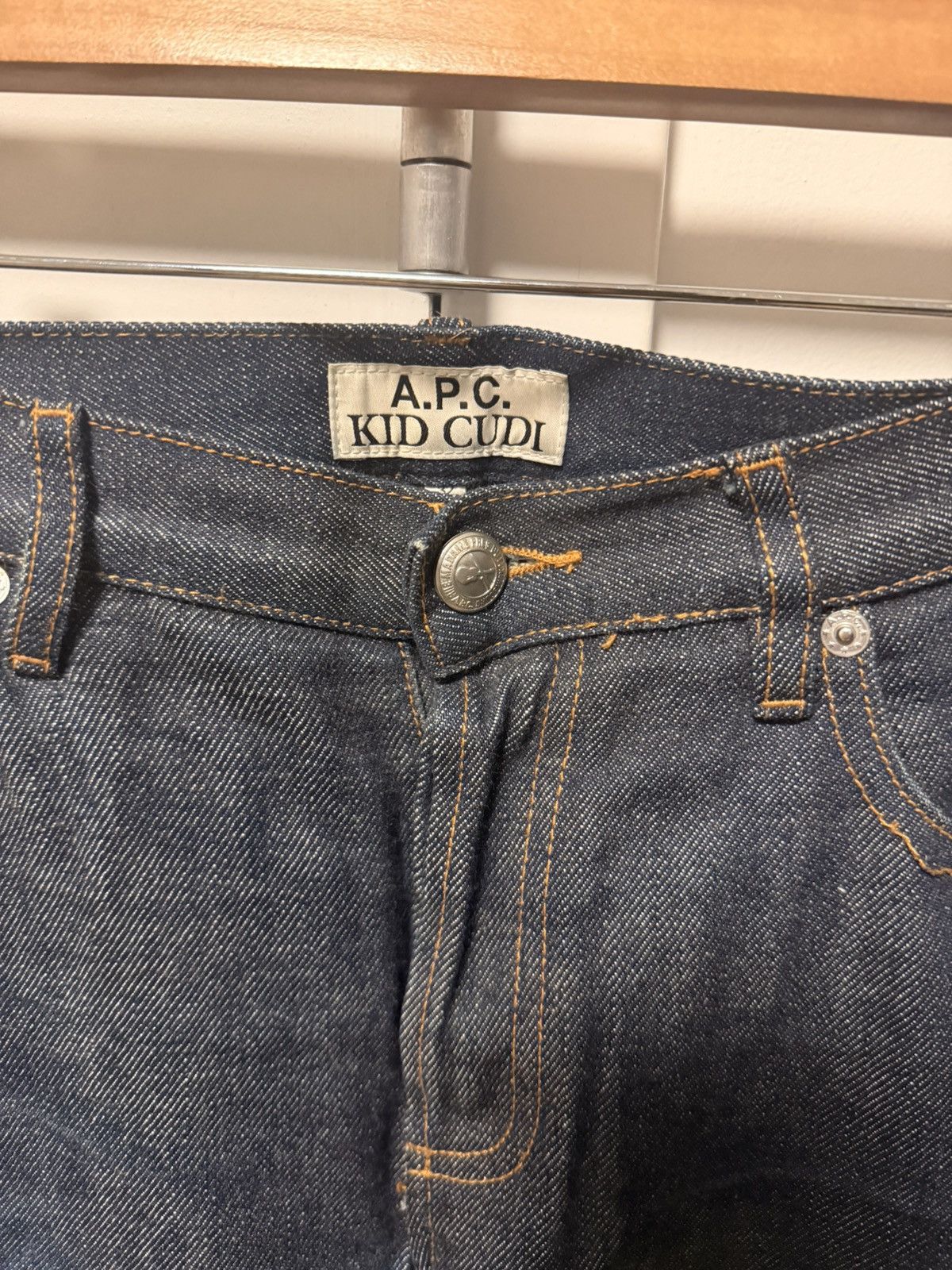 A.P.C. × Kid Cudi APC Kid Cudi “Dream On” Petit Standard Jeans Indigo Size 32 Size US 32 / EU 48 - 2 Thumbnail